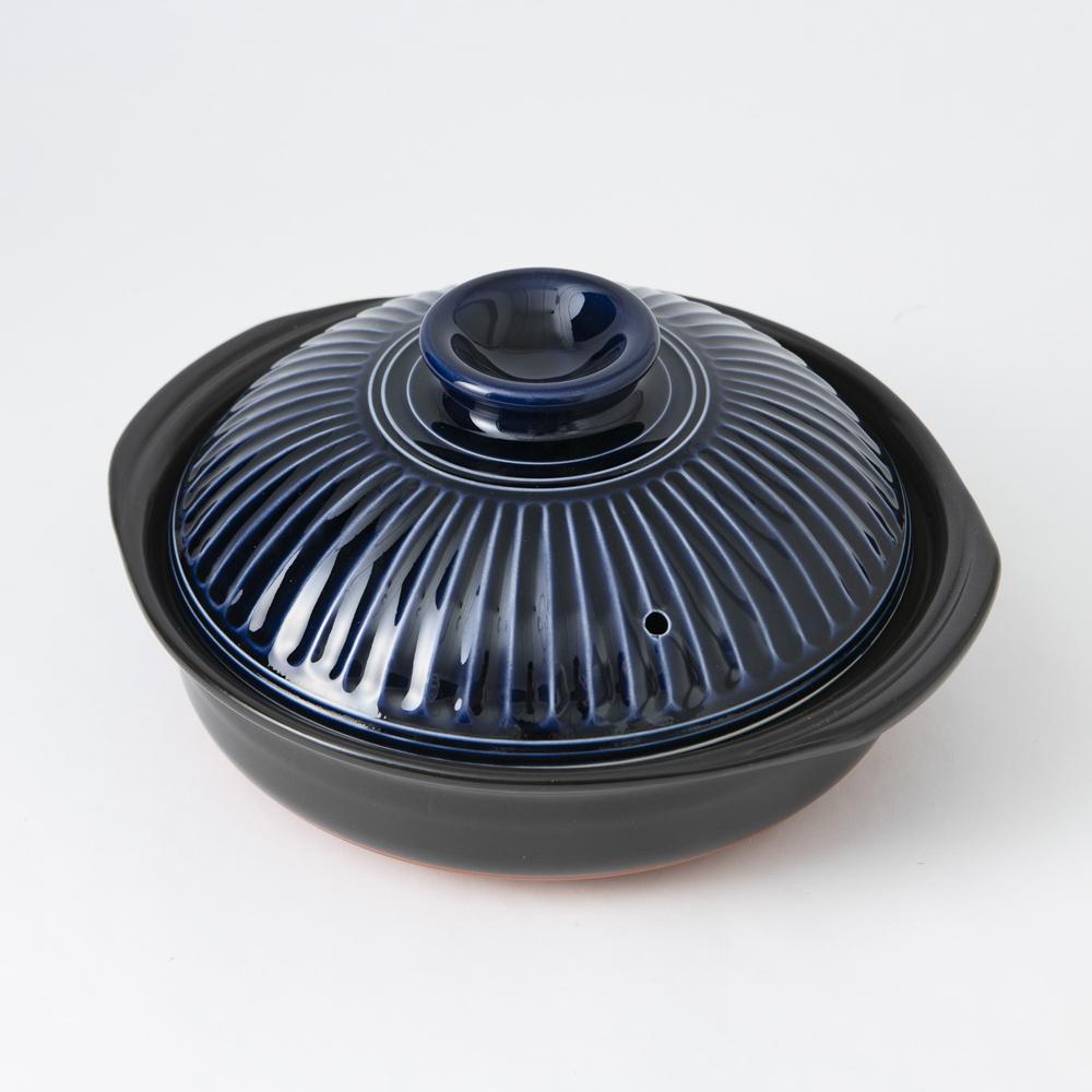 Ginpo Kikka Banko Donabe Japanese Clay Pot for 3 to 4 persons - MUSUBI KILN - Quality Japanese Tableware and Gift