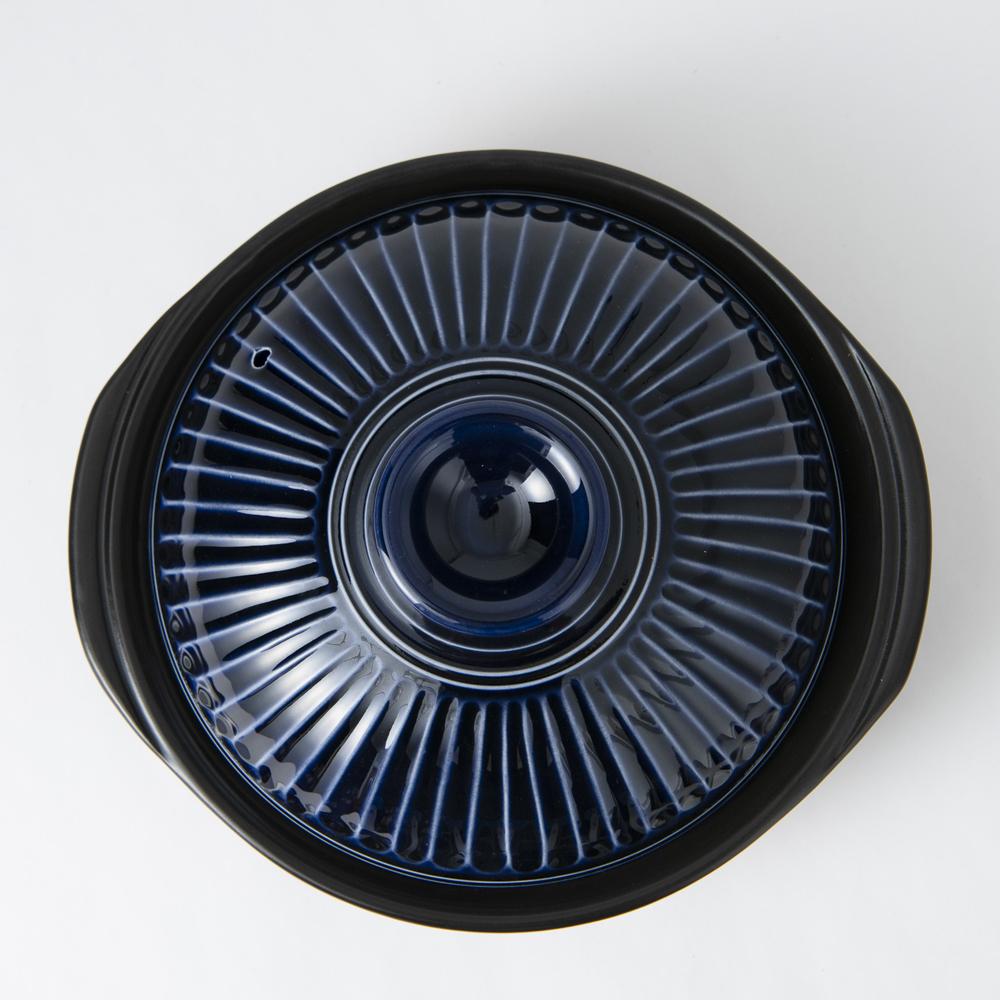 Ginpo Kikka Banko Donabe Japanese Clay Pot for 3 to 4 persons - MUSUBI KILN - Quality Japanese Tableware and Gift