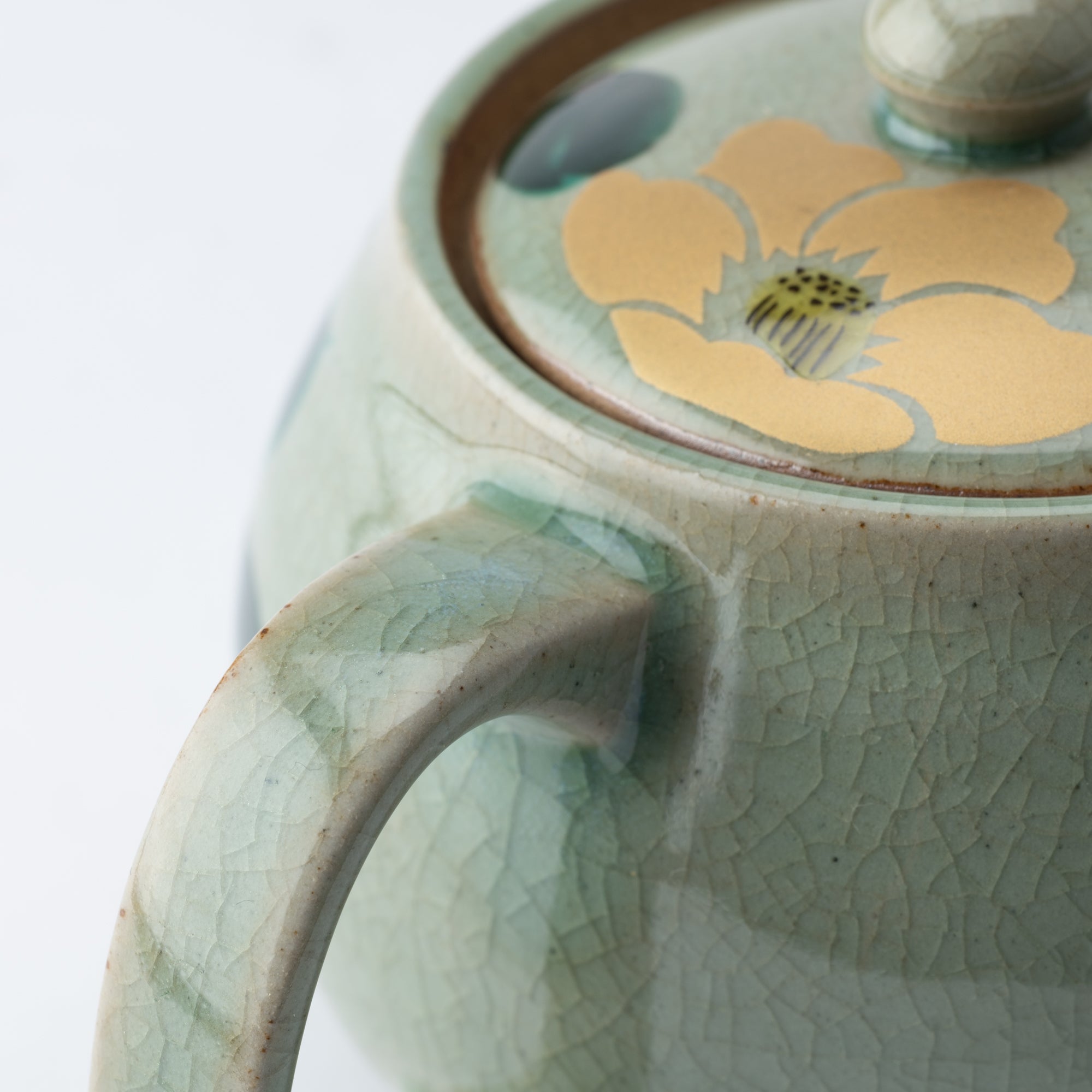 Gold and Silver Camellia Kutani Japanese Teapot Set - MUSUBI KILN - Quality Japanese Tableware and Gift