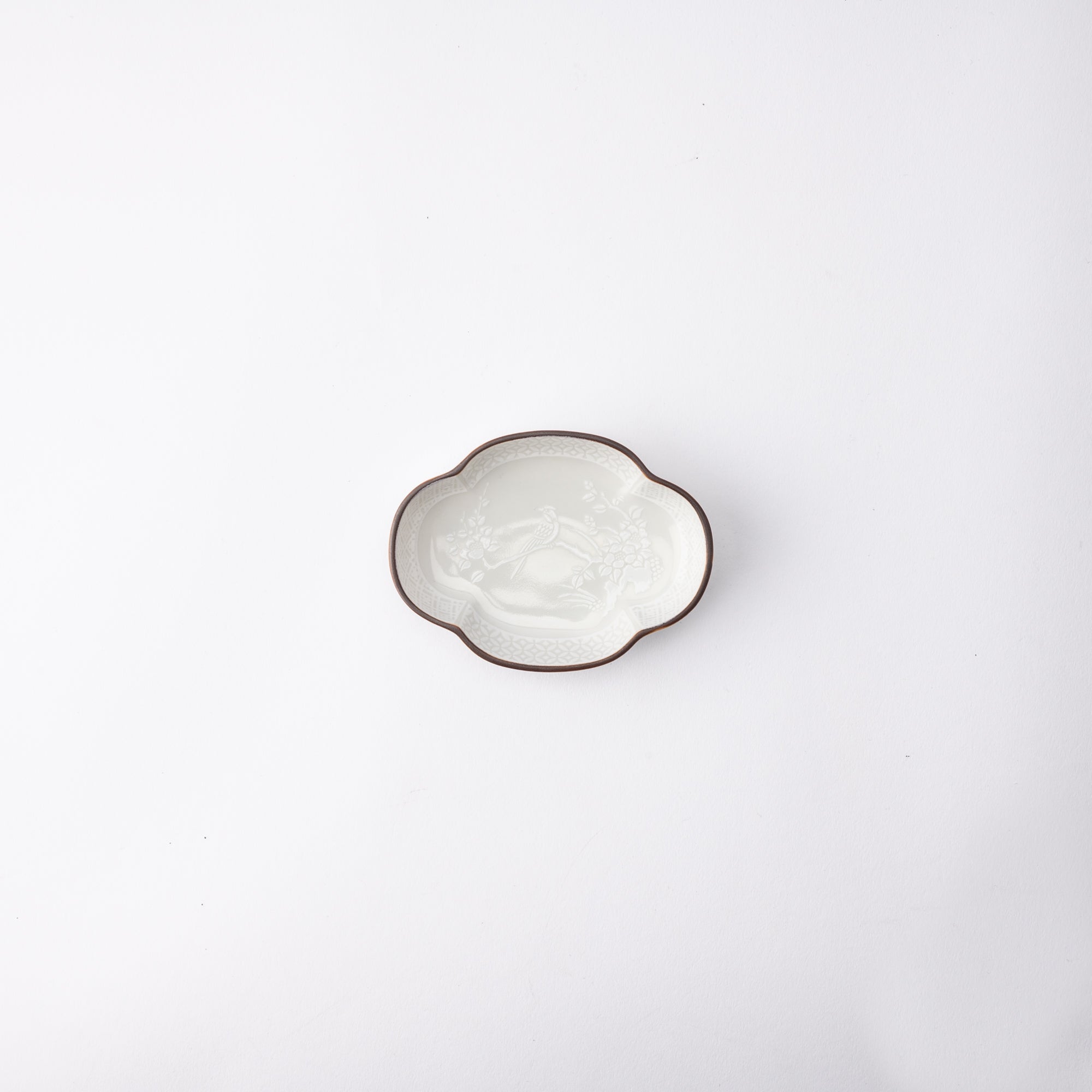 Hachi - Kutani Flower Birds Guard Sauce Plate - MUSUBI KILN - Quality Japanese Tableware and Gift
