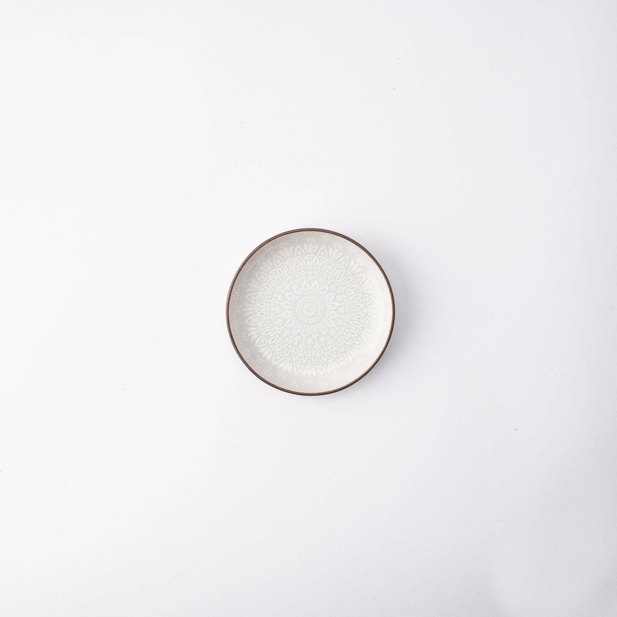 Hachi - Kutani Mandala Sauce Plate - MUSUBI KILN - Quality Japanese Tableware and Gift