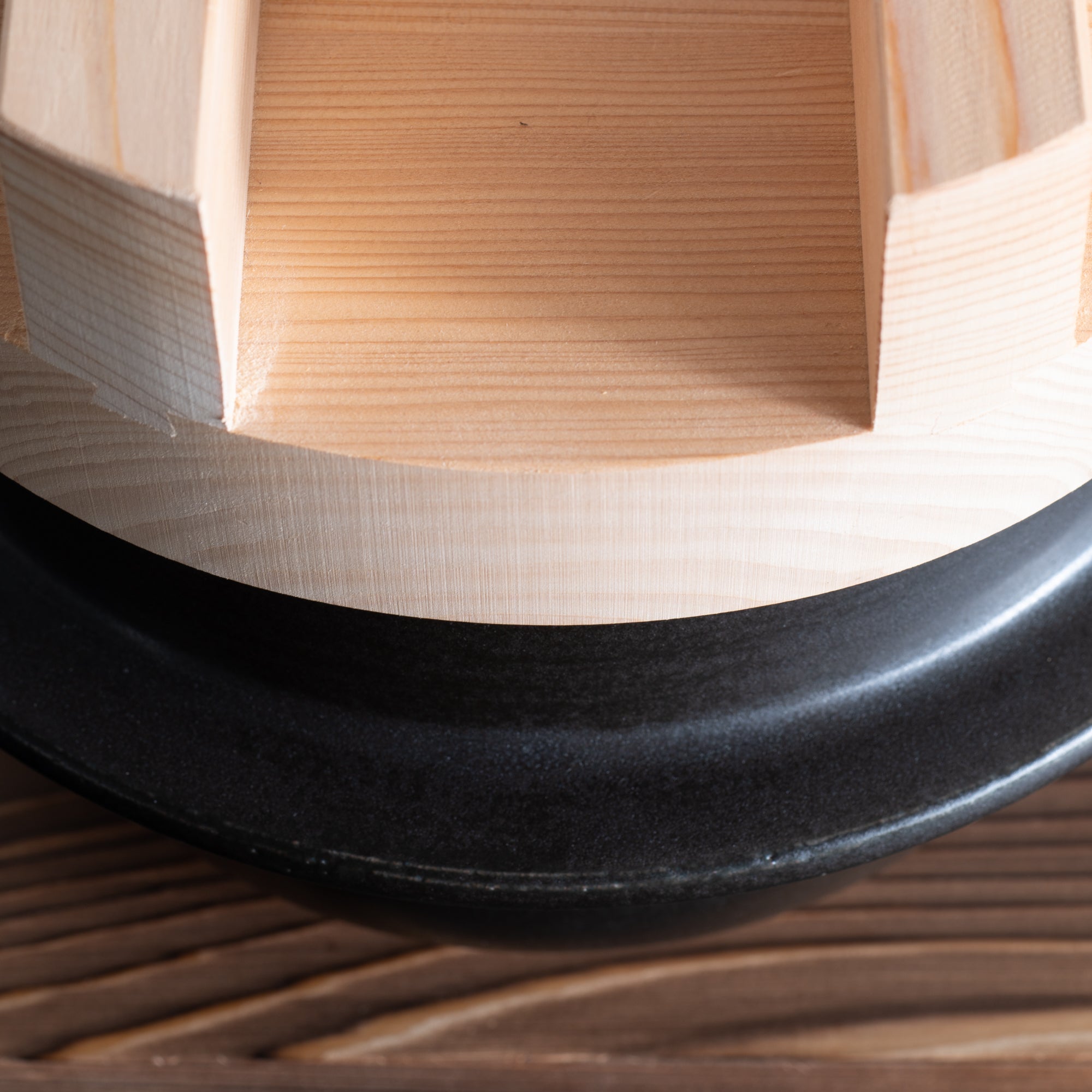 Hagama Banko Donabe Rice Cooker 3 Rice Cooker Cups (3 Gou) with Rice Scoop and Pot Mat - MUSUBI KILN - Quality Japanese Tableware and Gift