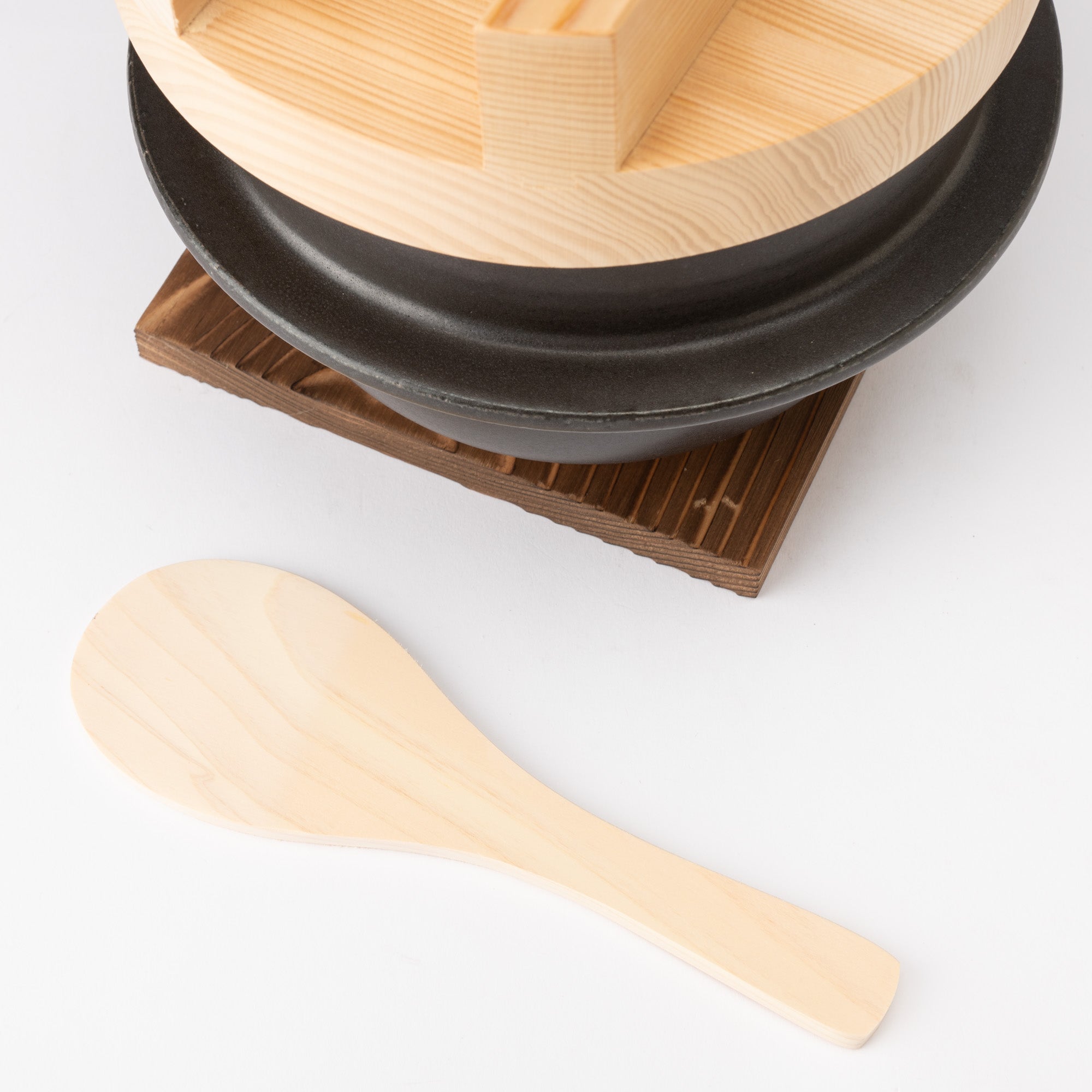 Hagama Banko Donabe Rice Cooker 3 Rice Cooker Cups (3 Gou) with Rice Scoop and Pot Mat - MUSUBI KILN - Quality Japanese Tableware and Gift