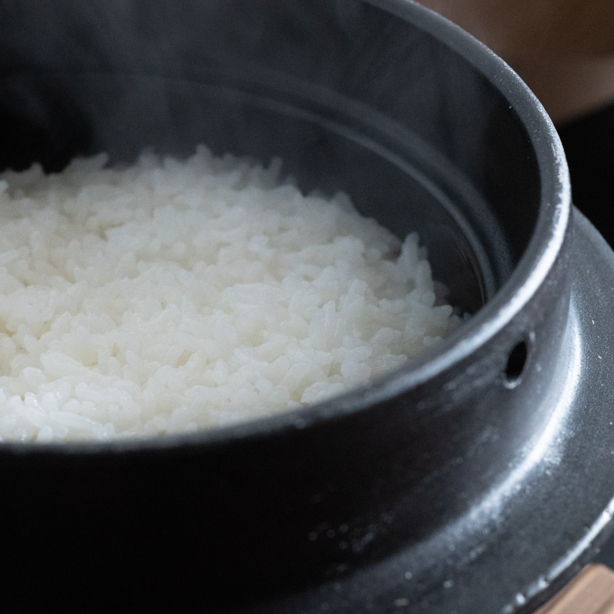 Hagama Banko Donabe Rice Cooker 3 Rice Cooker Cups (3 Gou) with Rice Scoop and Pot Mat - MUSUBI KILN - Quality Japanese Tableware and Gift