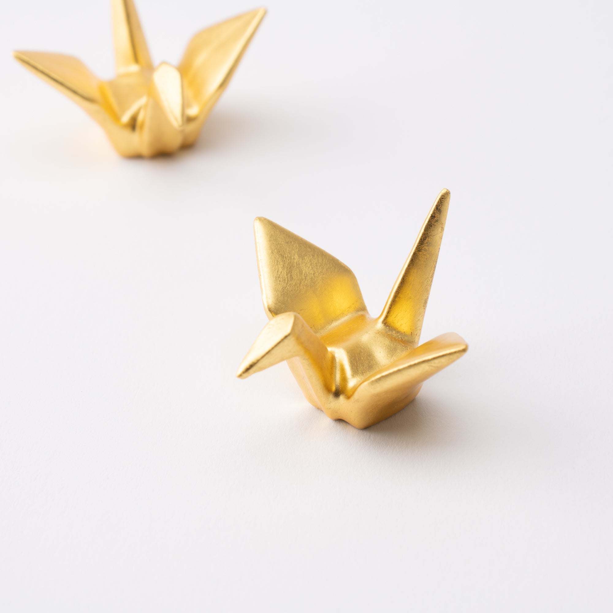 Hakuichi Golden Crane Kanazawa Gold Leaf Chopstick Rest Pair - MUSUBI KILN - Quality Japanese Tableware and Gift