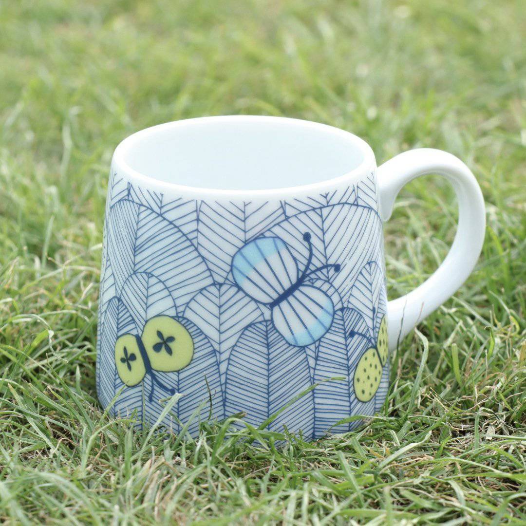 Harekutani Butterfly Kutani Mug - MUSUBI KILN - Quality Japanese Tableware and Gift