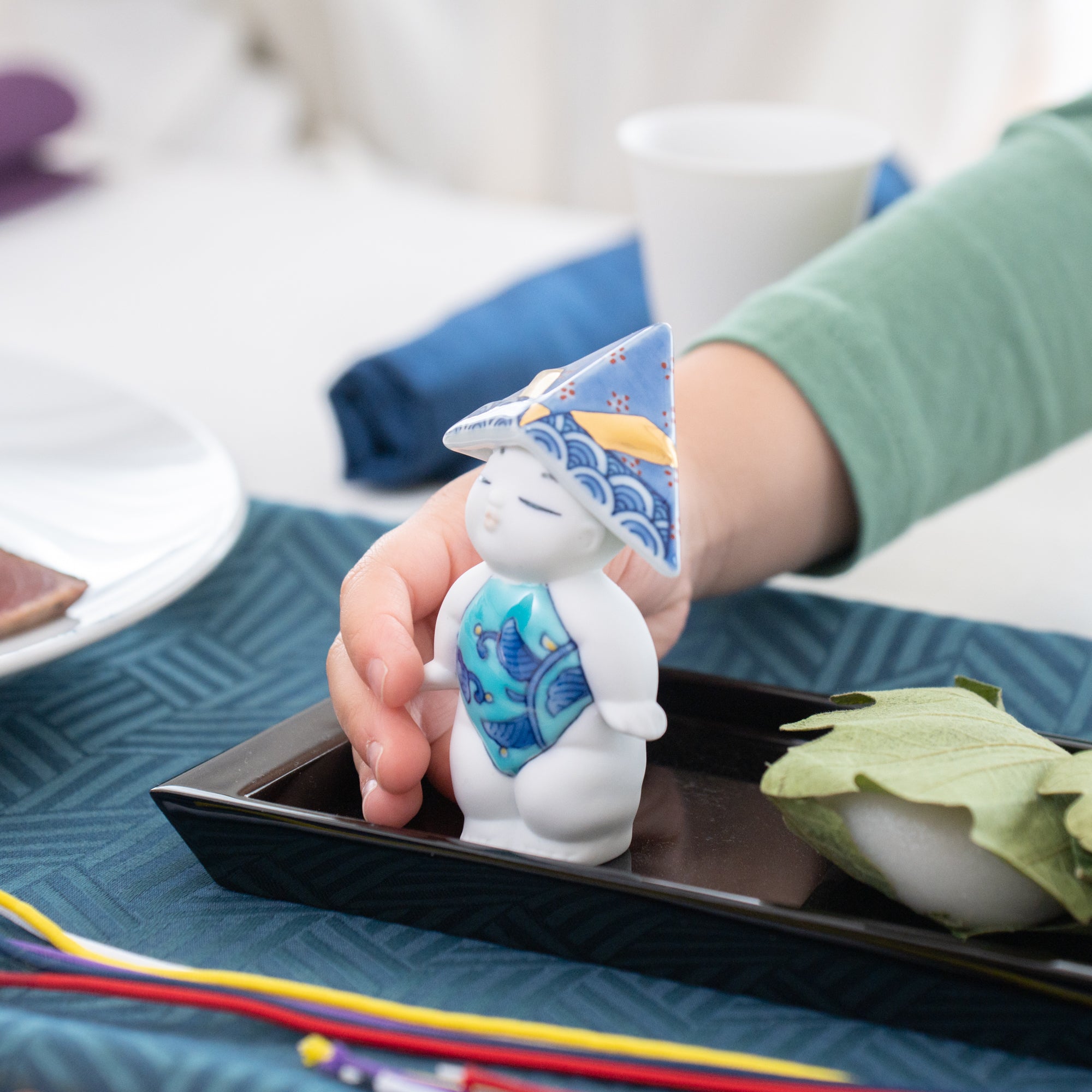 Hataman Touen Boys' Festival Imari Nabeshima Ware Small Standing Gosho Doll - MUSUBI KILN - Quality Japanese Tableware and Gift