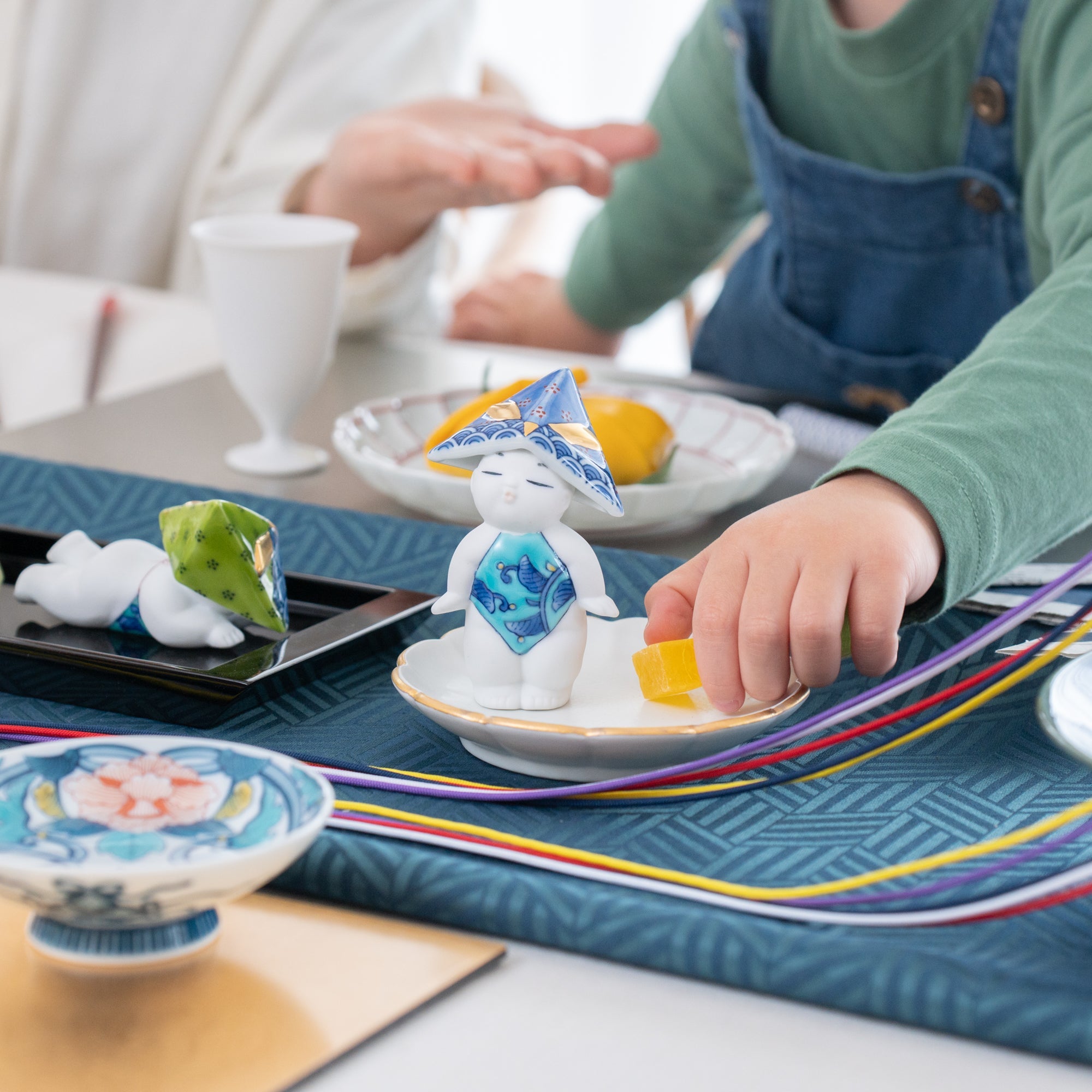 Hataman Touen Boys' Festival Imari Nabeshima Ware Small Standing Gosho Doll - MUSUBI KILN - Quality Japanese Tableware and Gift