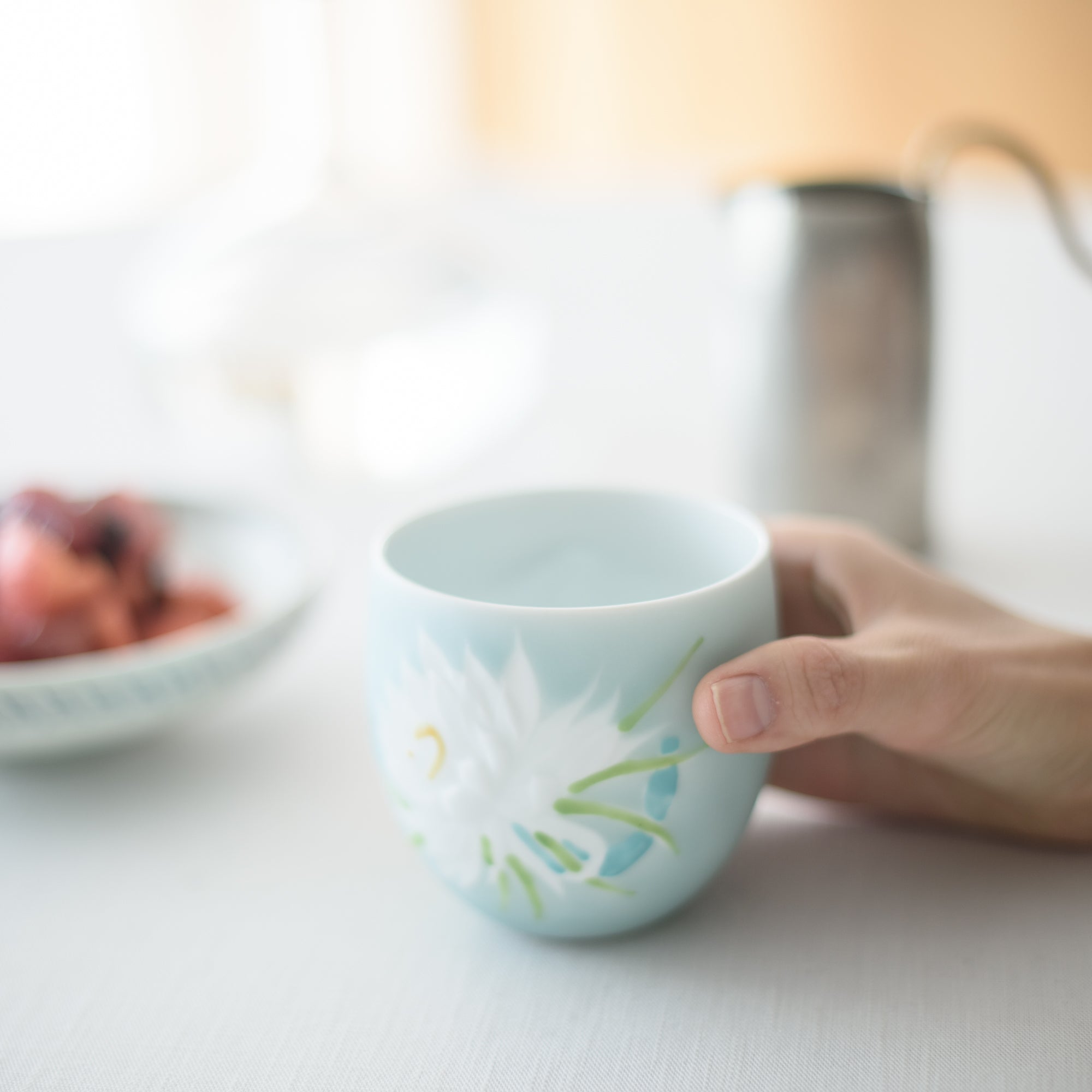 Hataman Touen Moist Orchid Cactus Imari Nabeshima Ware Cup - MUSUBI KILN - Quality Japanese Tableware and Gift