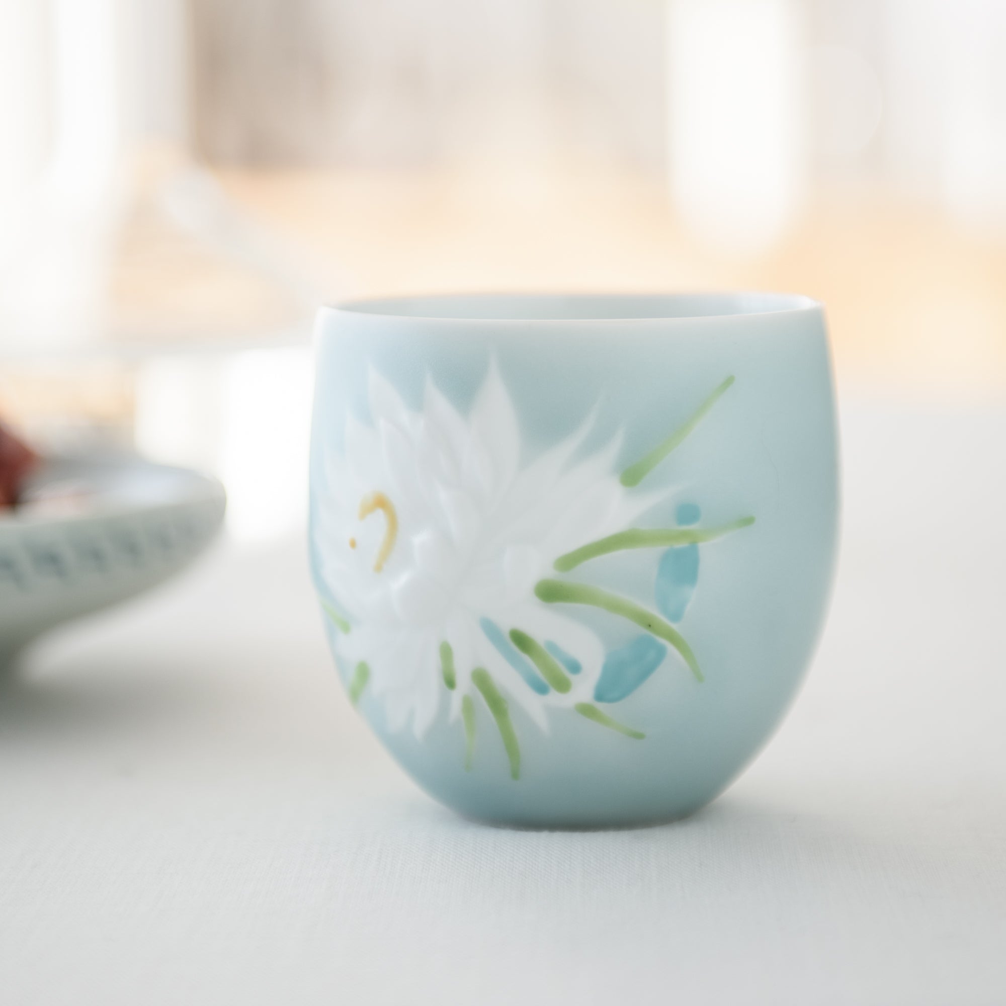 Hataman Touen Moist Orchid Cactus Imari Nabeshima Ware Cup - MUSUBI KILN - Quality Japanese Tableware and Gift