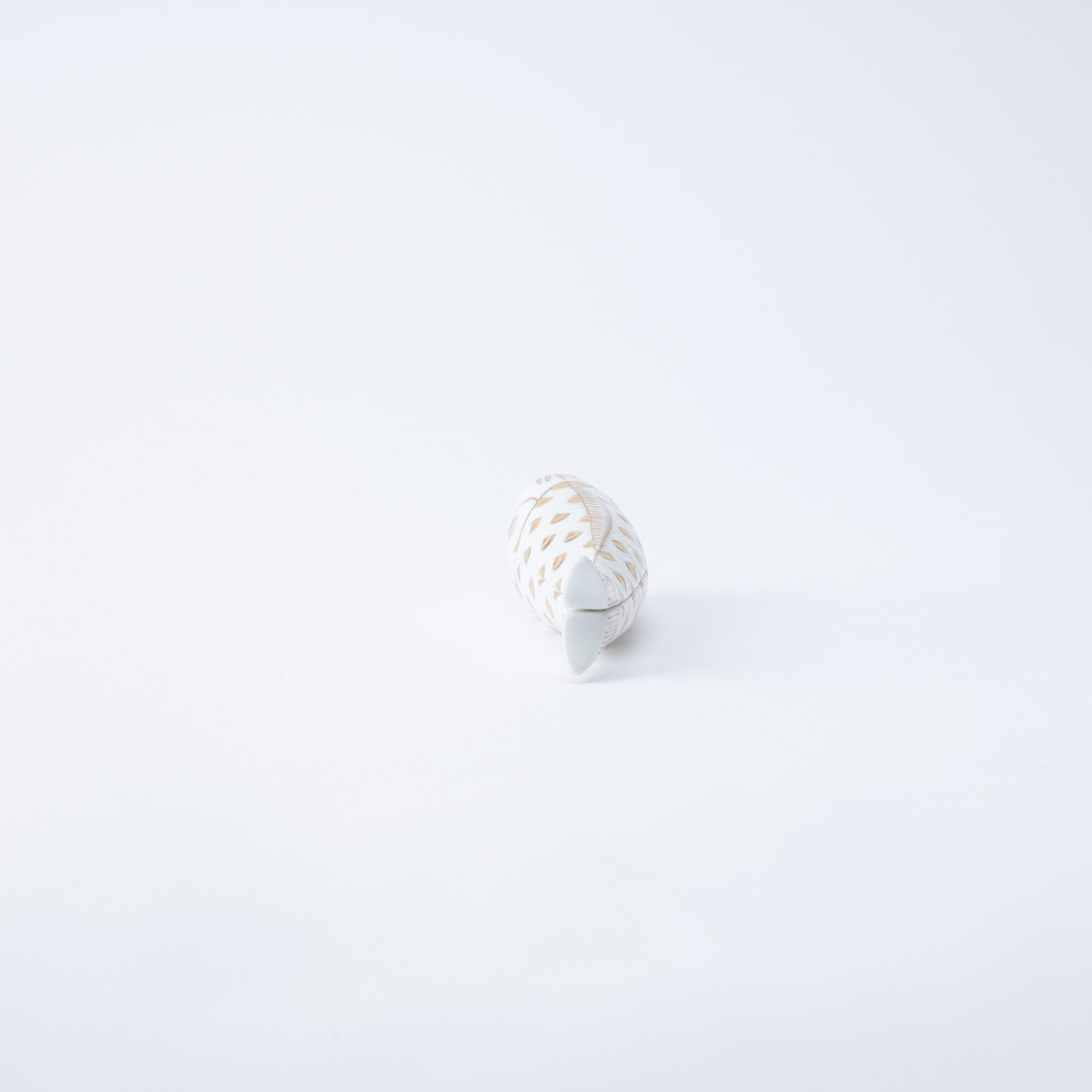 Hataman Touen White Carp Streamer Nabeshima Ware Small Box - MUSUBI KILN - Quality Japanese Tableware and Gift