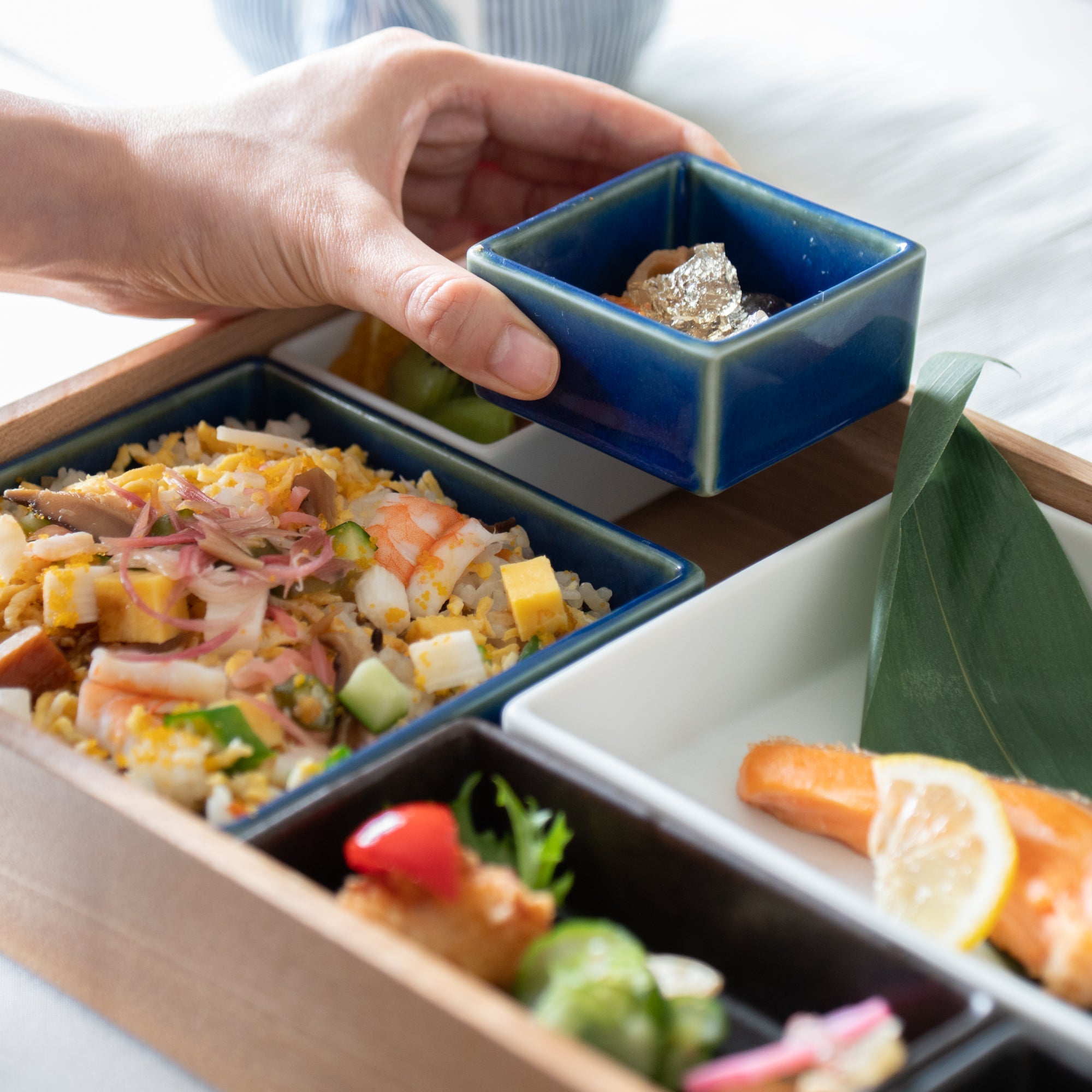 Hibino Modern Shokado Bento Box Set LL - MUSUBI KILN - Quality Japanese Tableware and Gift