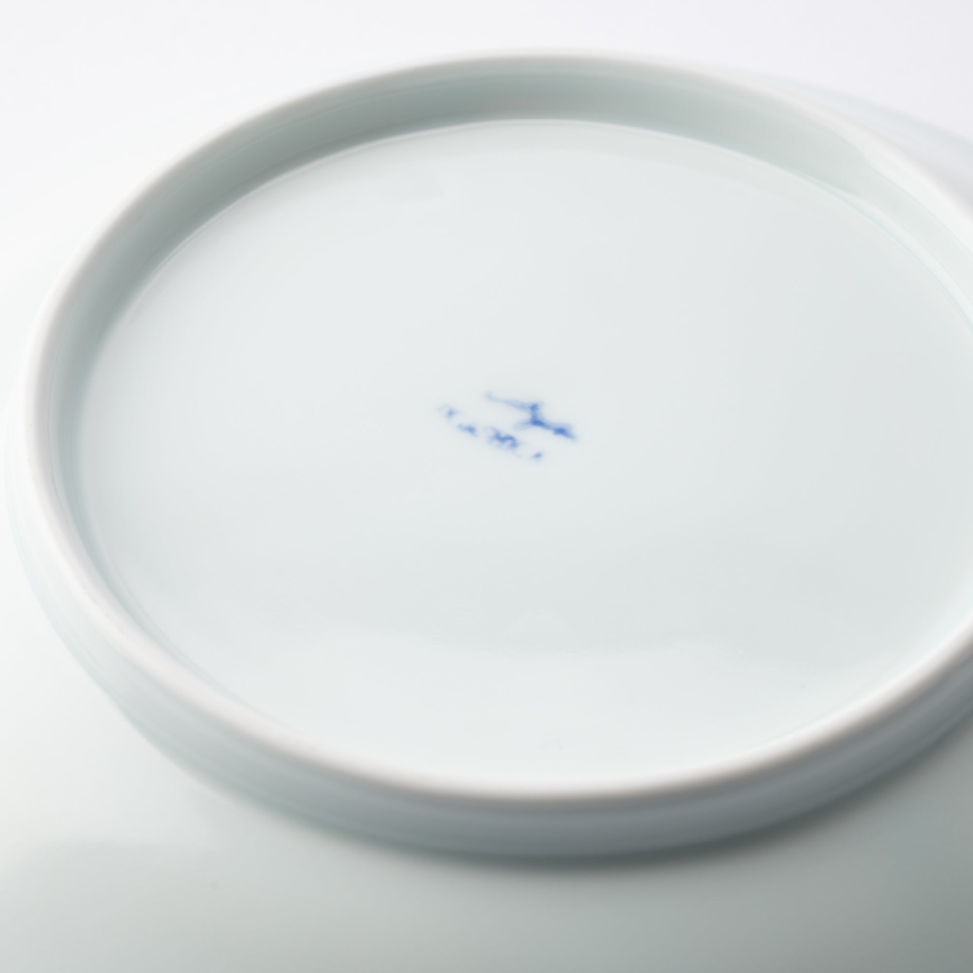 Higashi Kiln Light Fleur Tobe Round Plate - MUSUBI KILN - Quality Japanese Tableware and Gift