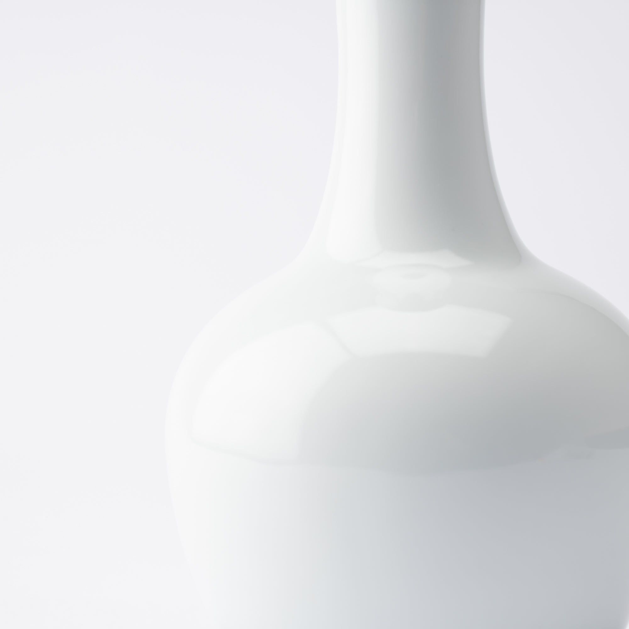 Hirado Dimple Mikawachi Ware Tokkuri Sake Carafe - MUSUBI KILN - Quality Japanese Tableware and Gift