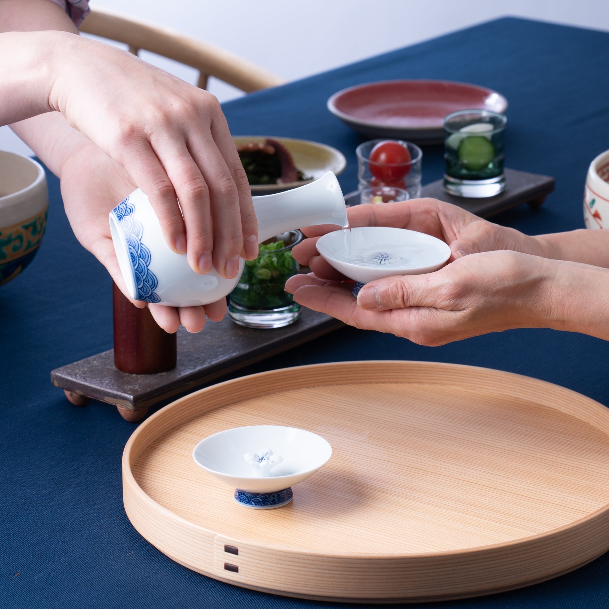 Hirado Dimple Mikawachi Ware Tokkuri Sake Carafe - MUSUBI KILN - Quality Japanese Tableware and Gift
