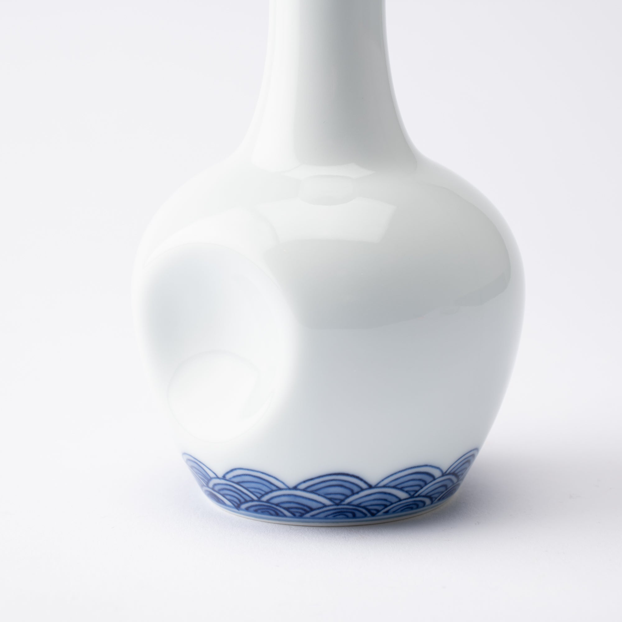 Hirado Dimple Mikawachi Ware Tokkuri Sake Carafe - MUSUBI KILN - Quality Japanese Tableware and Gift