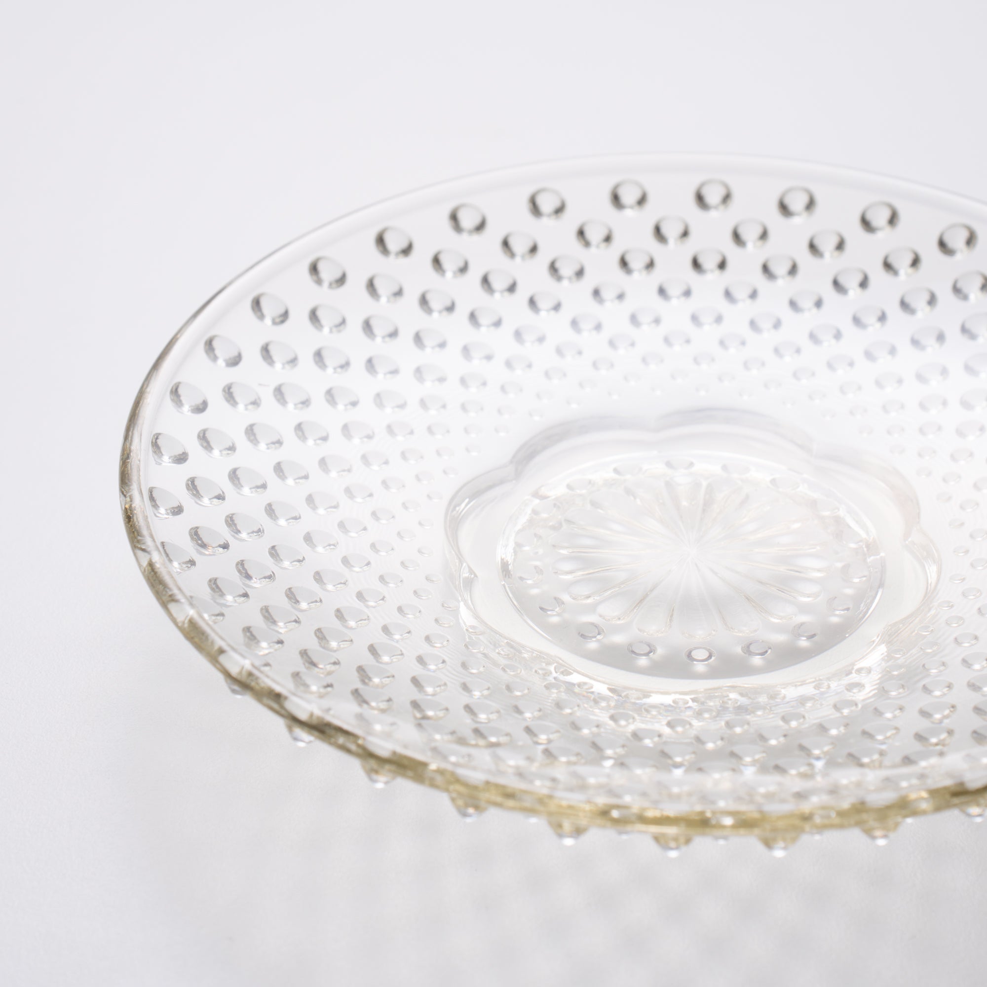 Hirota Arare Pattern Edo Glass Round Plate - MUSUBI KILN - Quality Japanese Tableware and Gift