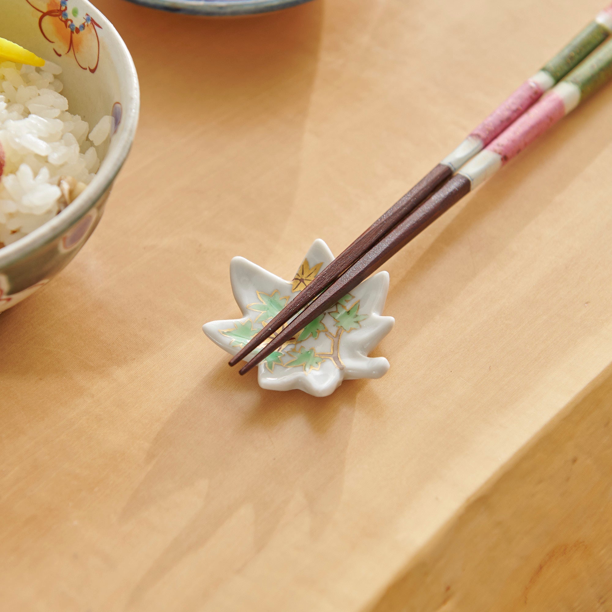Hozan Kiln Kinsai Autumn Leaves Kyo Ware Chopstick Rest Set - MUSUBI KILN - Quality Japanese Tableware and Gift