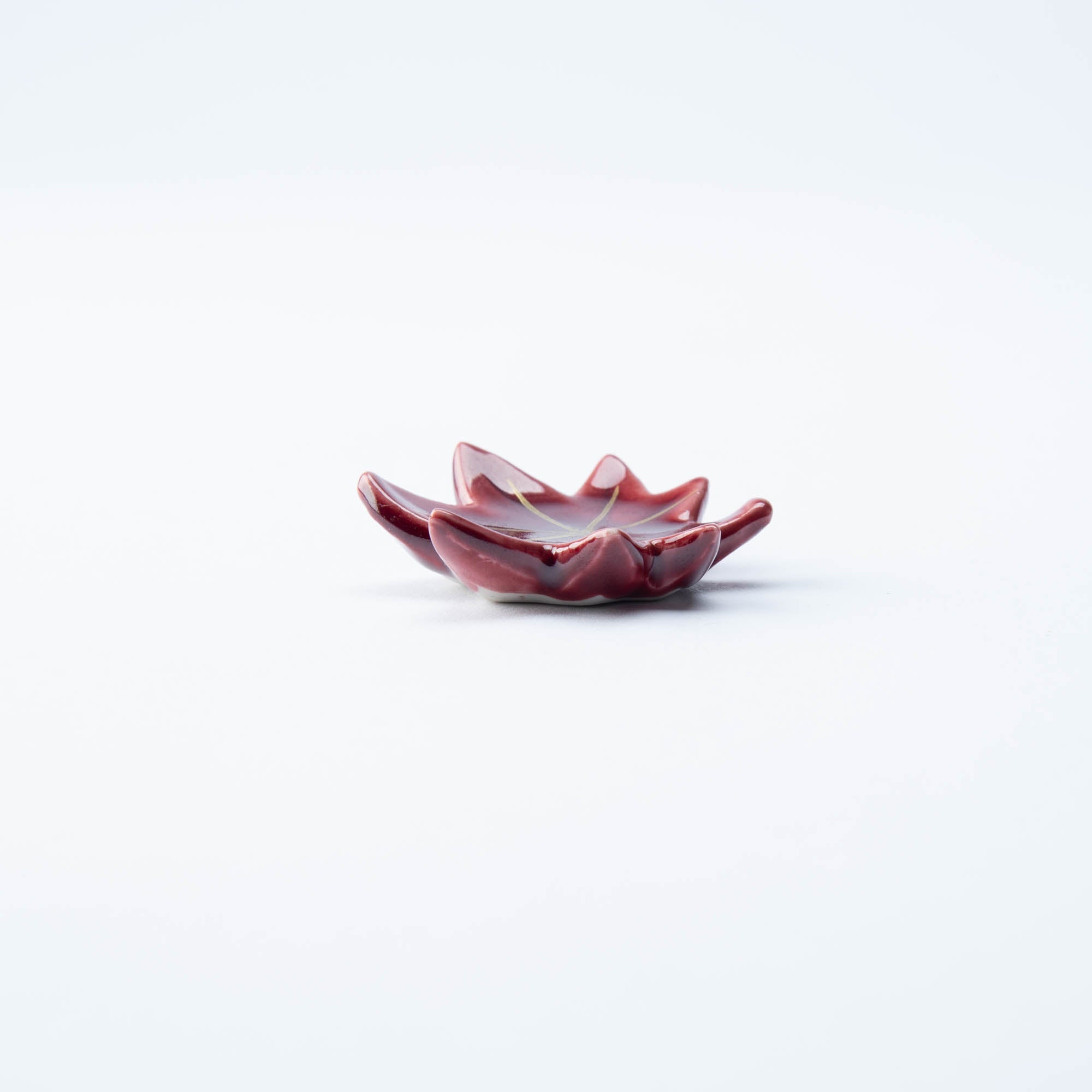 Hozan Kiln Red Autumn Leaves Kyo Ware Chopstick Rest Set - MUSUBI KILN - Quality Japanese Tableware and Gift