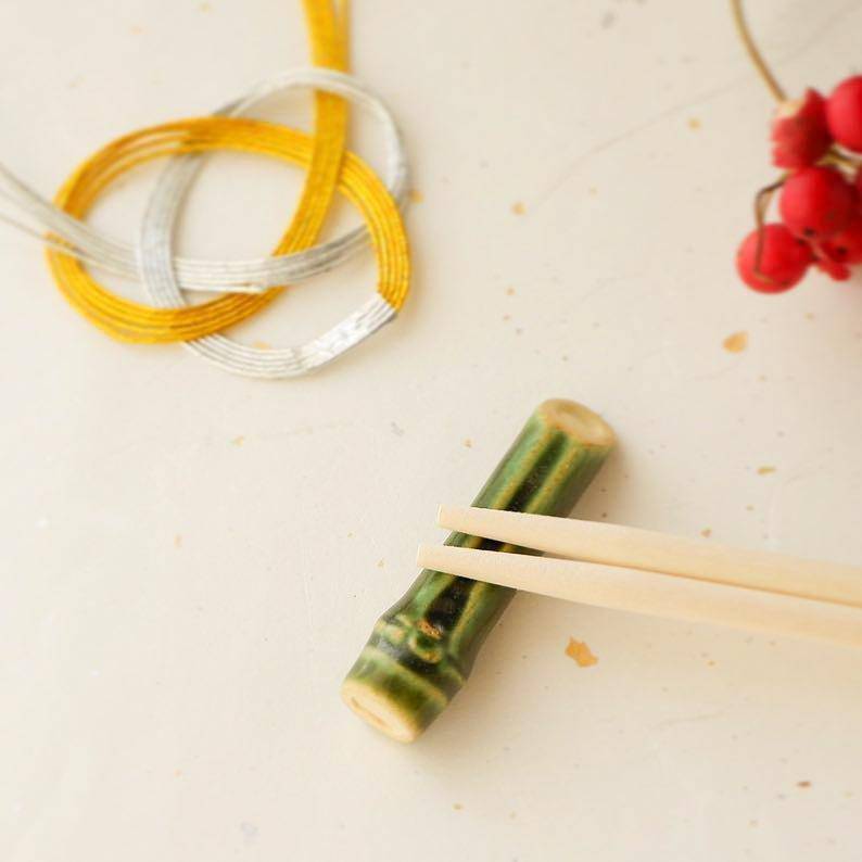 Ihoshiro Kiln Bamboo Culm Mino Ware Chopstick Rest - MUSUBI KILN - Quality Japanese Tableware and Gift