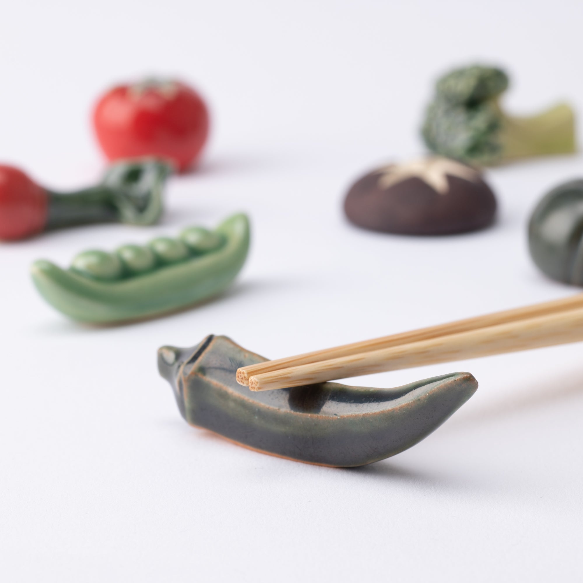 Ihoshiro Kiln Vegetable Series A Mino Ware Chopstick Rest - MUSUBI KILN - Quality Japanese Tableware and Gift