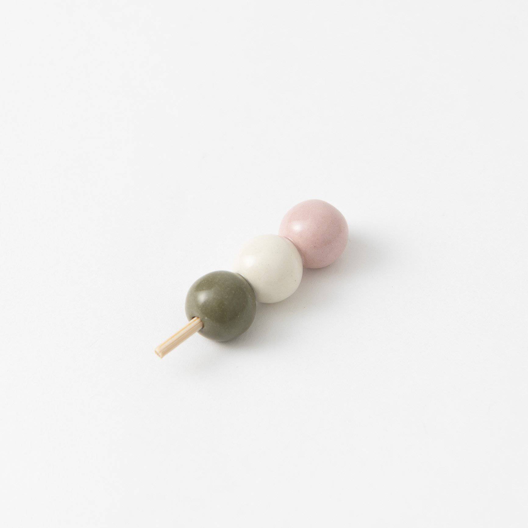 Ihoshiro Kiln Wagashi Series Mino Ware Chopstick Rest - MUSUBI KILN - Quality Japanese Tableware and Gift