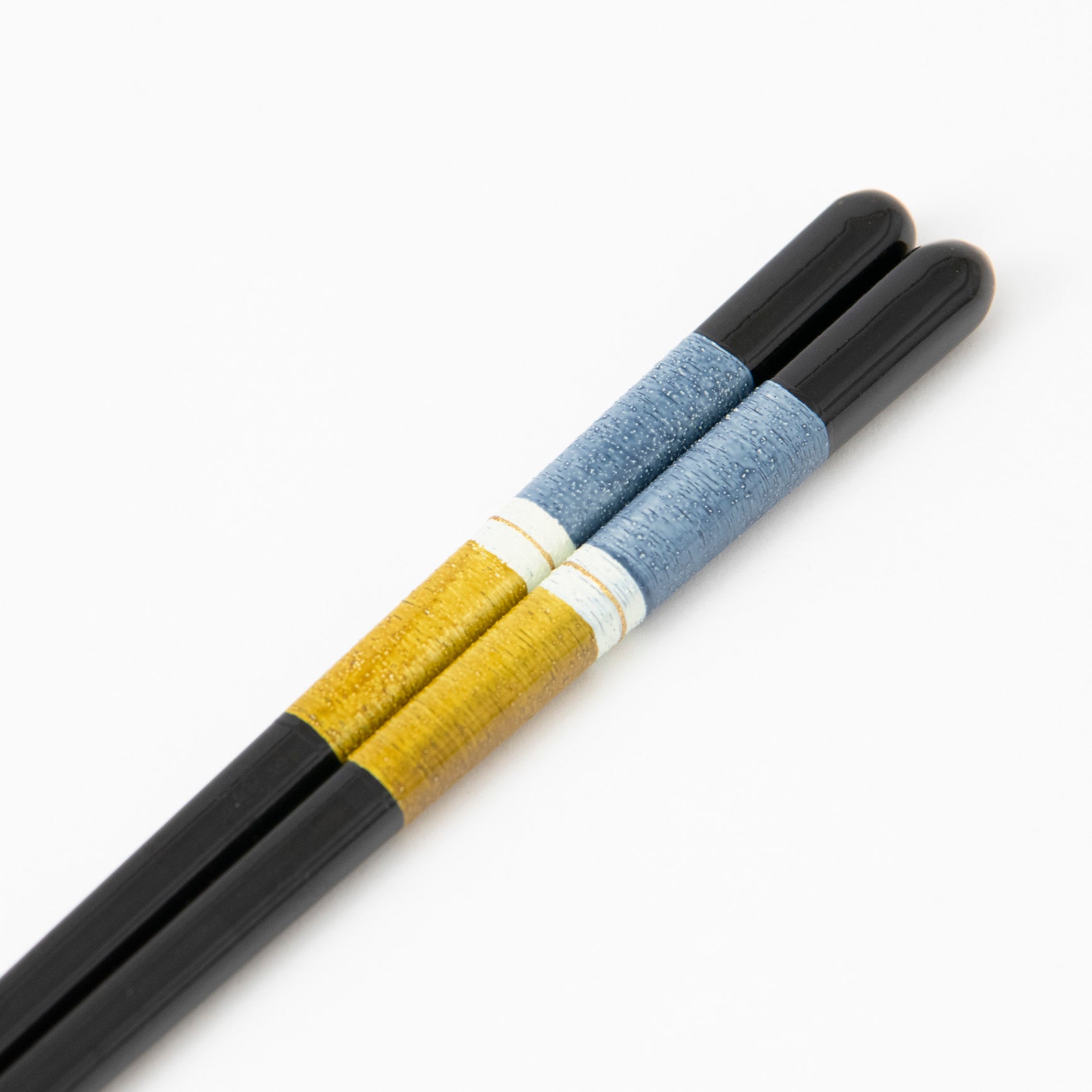 Issou Arima Wakasa Lacquer Chopsticks 21 cm/8.3 in or 23 cm/9 in - MUSUBI KILN - Quality Japanese Tableware and Gift