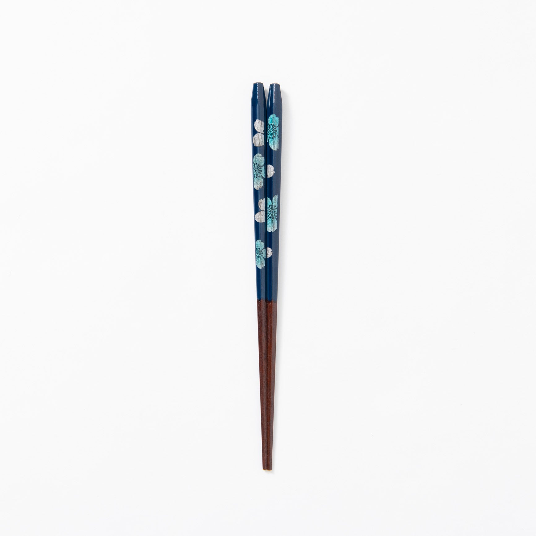 Issou Sakura Colors Wakasa Lacquer Chopsticks 21 cm/8.2 in or 23 cm/9 in - MUSUBI KILN - Quality Japanese Tableware and Gift