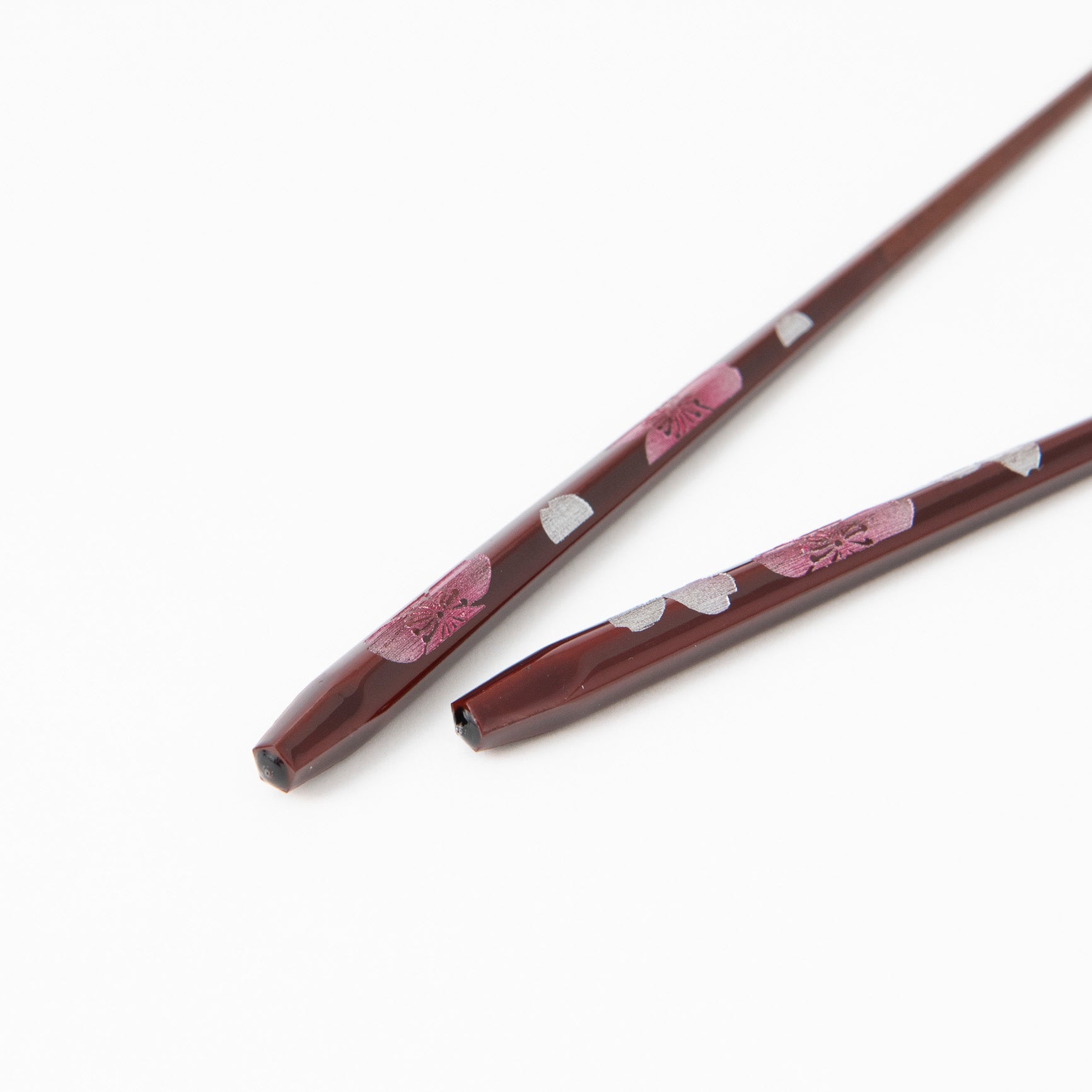 Issou Sakura Colors Wakasa Lacquer Chopsticks 21 cm/8.2 in or 23 cm/9 in - MUSUBI KILN - Quality Japanese Tableware and Gift