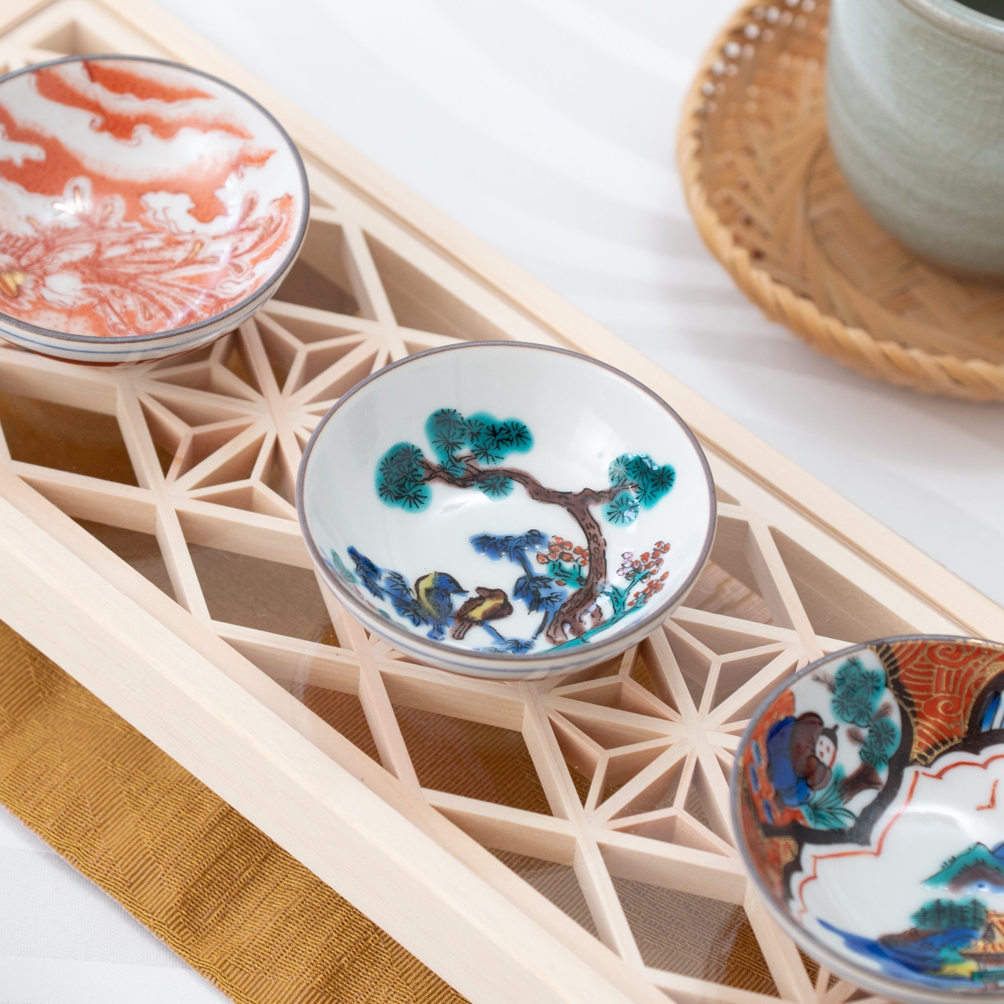 Jidai Kutani Sakazuki Sake Cup Set of 5 with Wooden Box - MUSUBI KILN - Quality Japanese Tableware and Gift