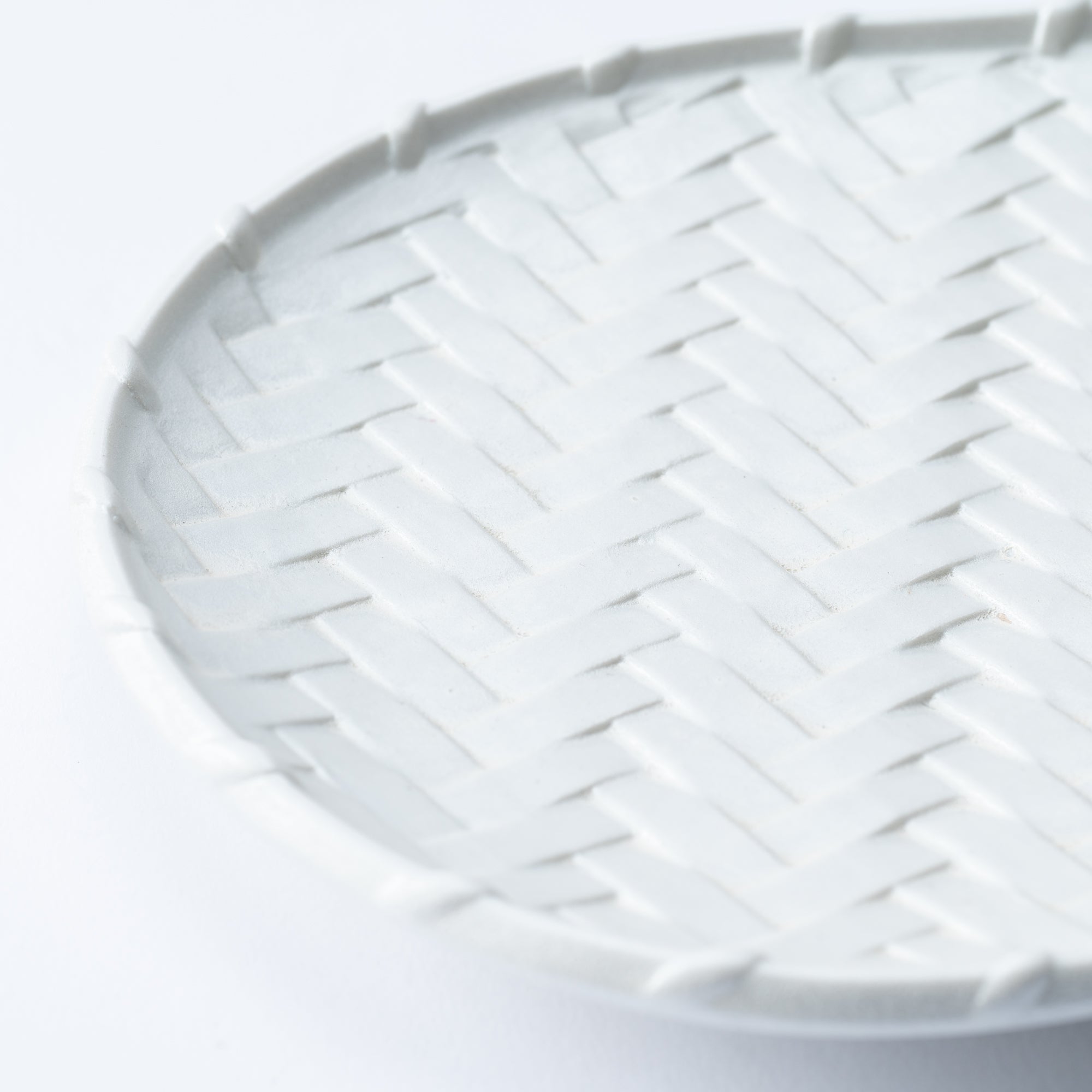 Kaizan Kiln Silver Gourd Arita Plate - MUSUBI KILN - Quality Japanese Tableware and Gift