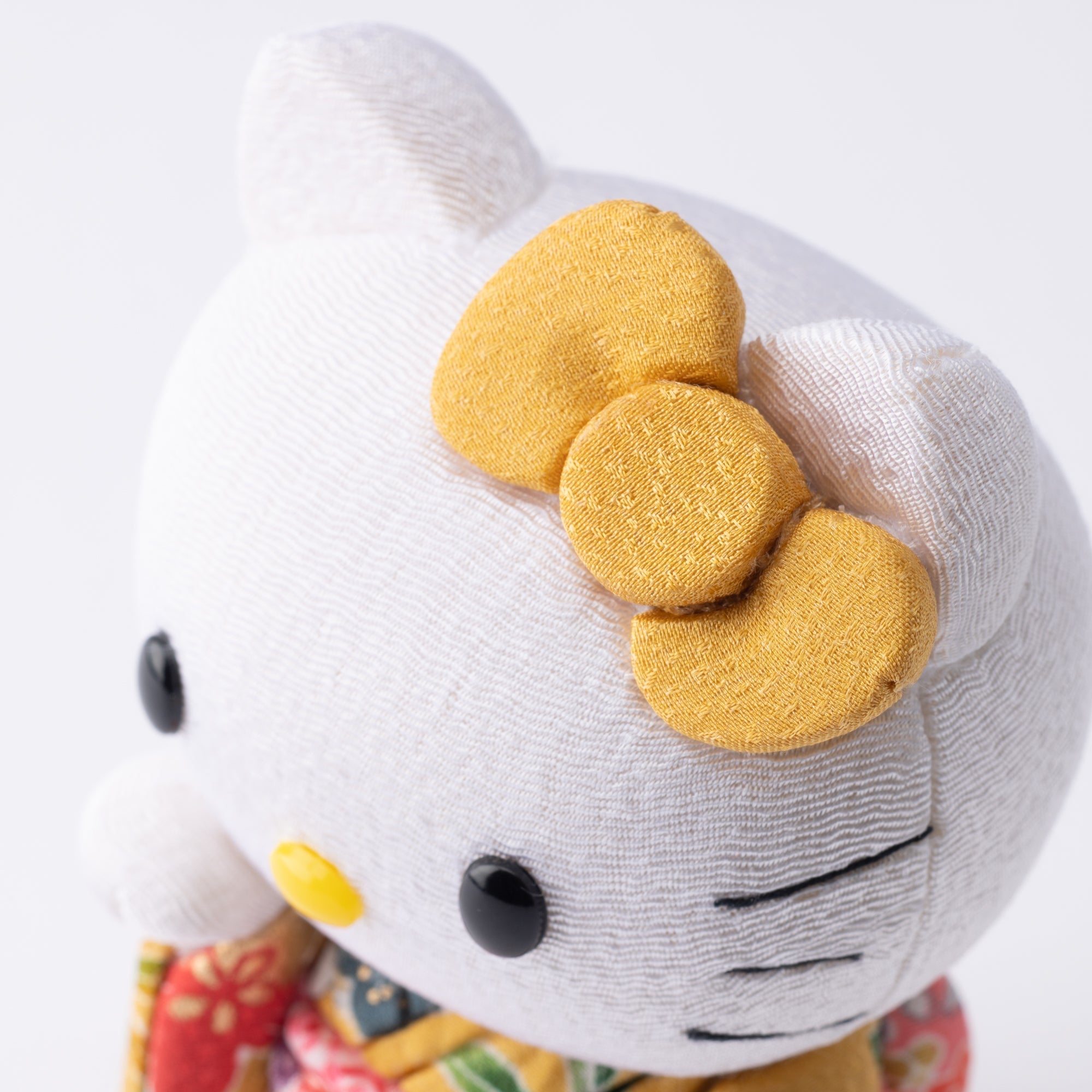 Kakinuma Ningyo Hello Kitty Edo Kimekomi Doll Lucky Cat - Yellow - MUSUBI KILN - Quality Japanese Tableware and Gift