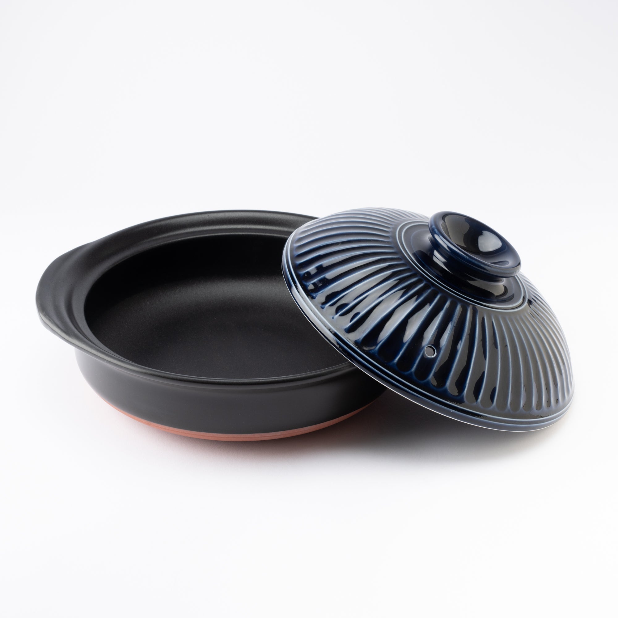Kikka Banko Donabe Japanese Clay Pot Induction Compatible for 3 to 4 persons - MUSUBI KILN - Quality Japanese Tableware and Gift