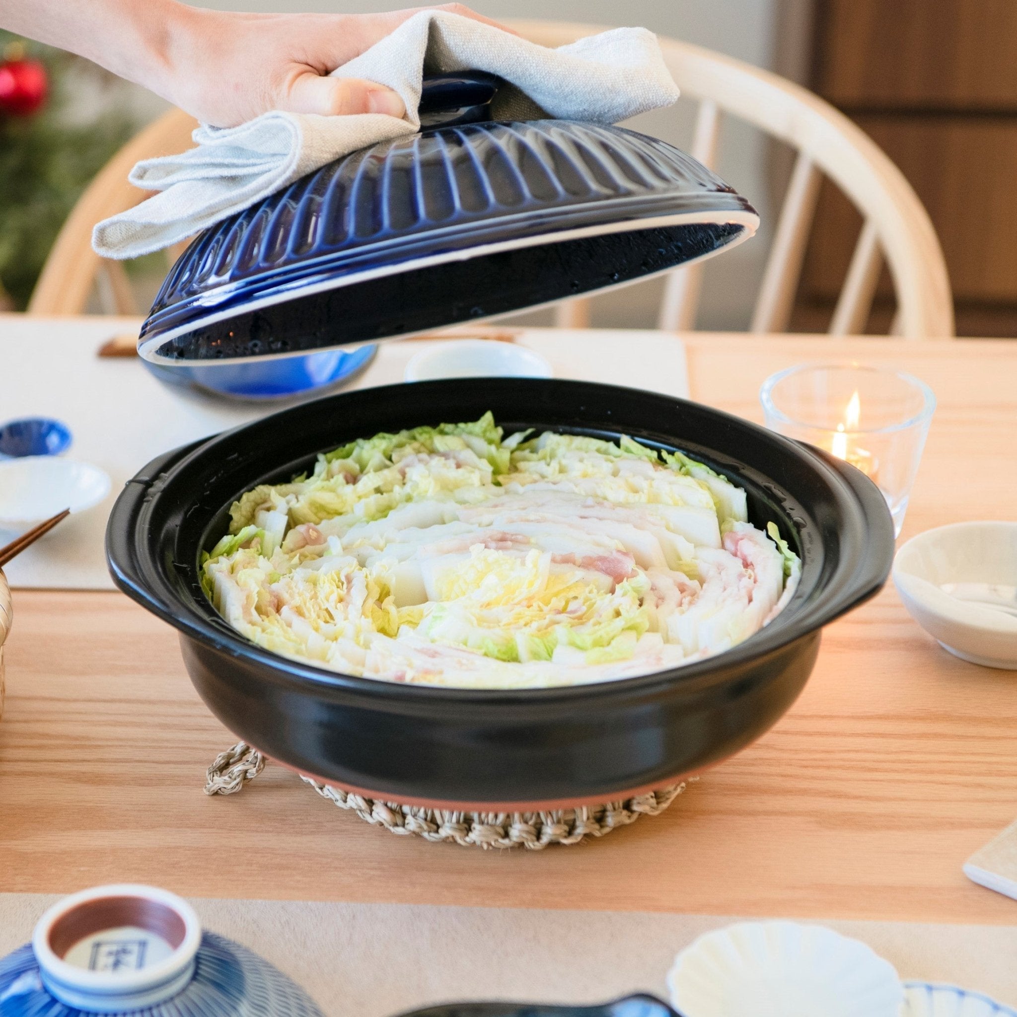 Kikka Banko Donabe Japanese Clay Pot Induction Compatible for 3 to 4 persons - MUSUBI KILN - Quality Japanese Tableware and Gift