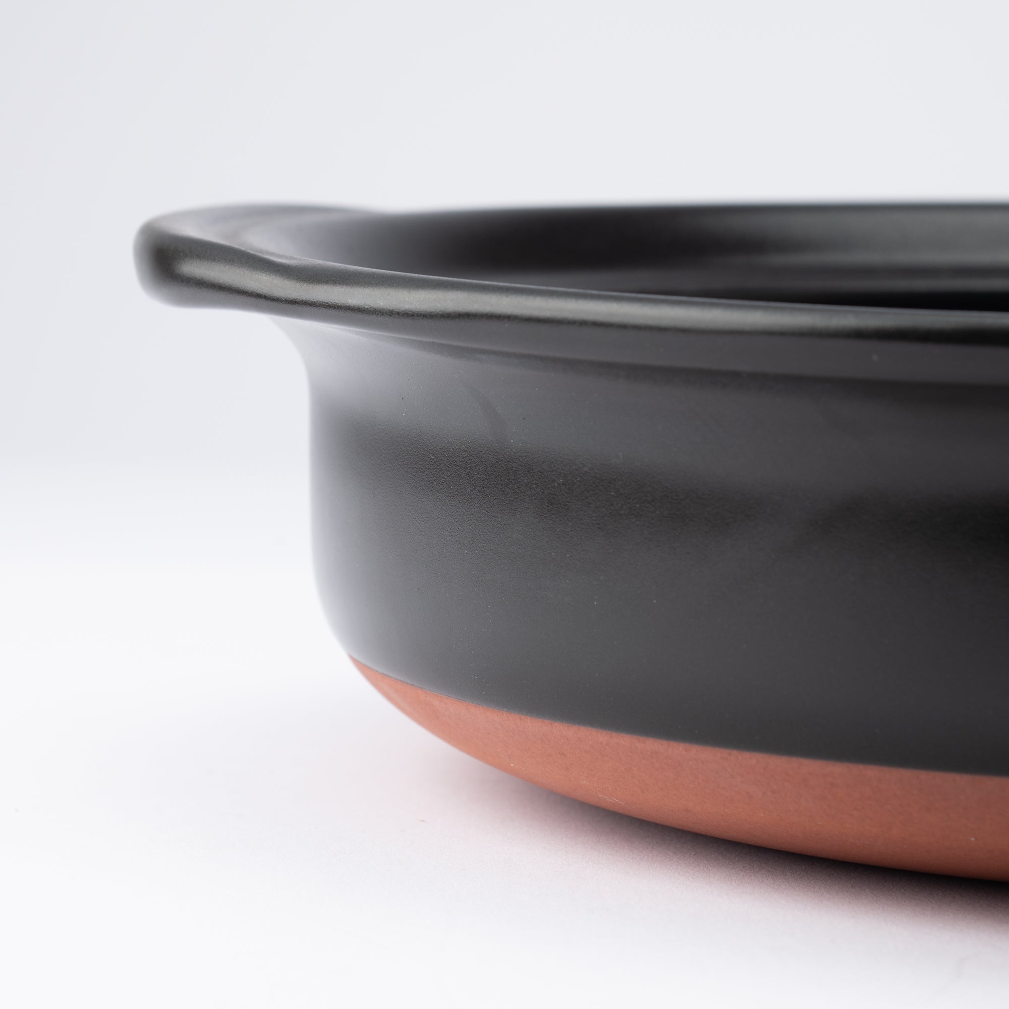 Kikka Banko Donabe Japanese Clay Pot Induction Compatible for 3 to 4 persons - MUSUBI KILN - Quality Japanese Tableware and Gift