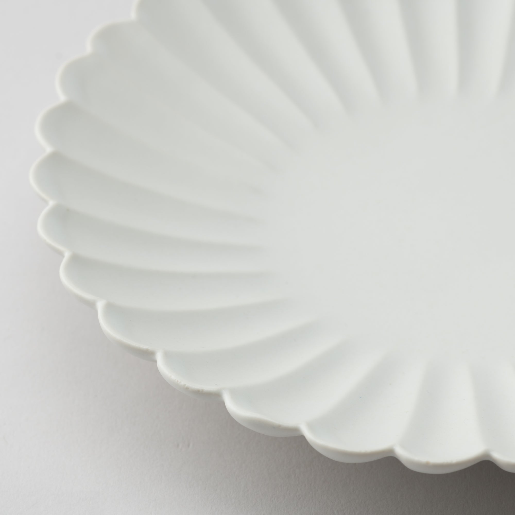KIKKA Usuki Deep Plate - MUSUBI KILN - Quality Japanese Tableware and Gift