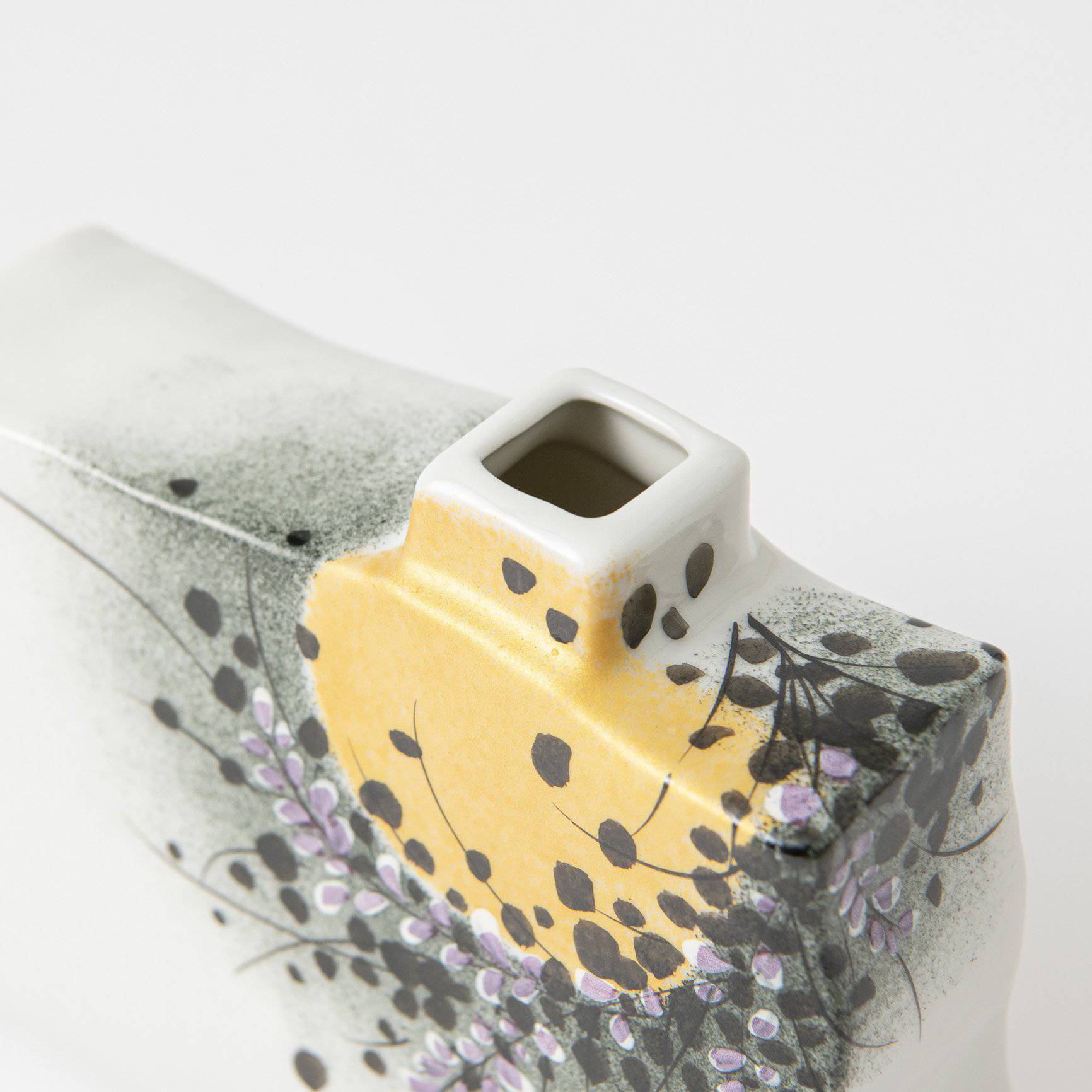 Kinsai Japanese Bush Clover Kutani Japanese Flower Vase - MUSUBI KILN - Quality Japanese Tableware and Gift