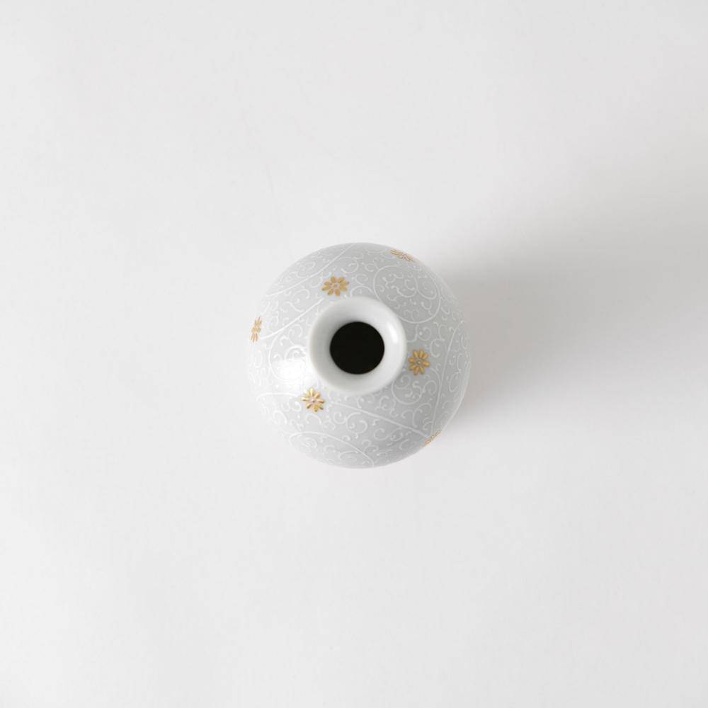 Kinzan Kiln Shugu Gold Flowers and Arabesque Gourd Sake Carafe - MUSUBI KILN - Quality Japanese Tableware and Gift