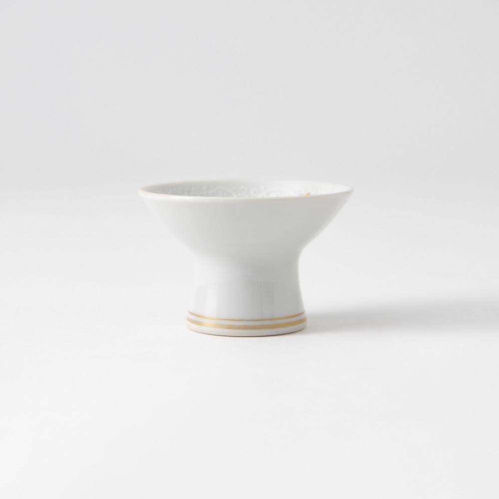 Kinzan Kiln Shugu White Arabesque Sakazuki High Stand Flat Sake Cup - MUSUBI KILN - Quality Japanese Tableware and Gift
