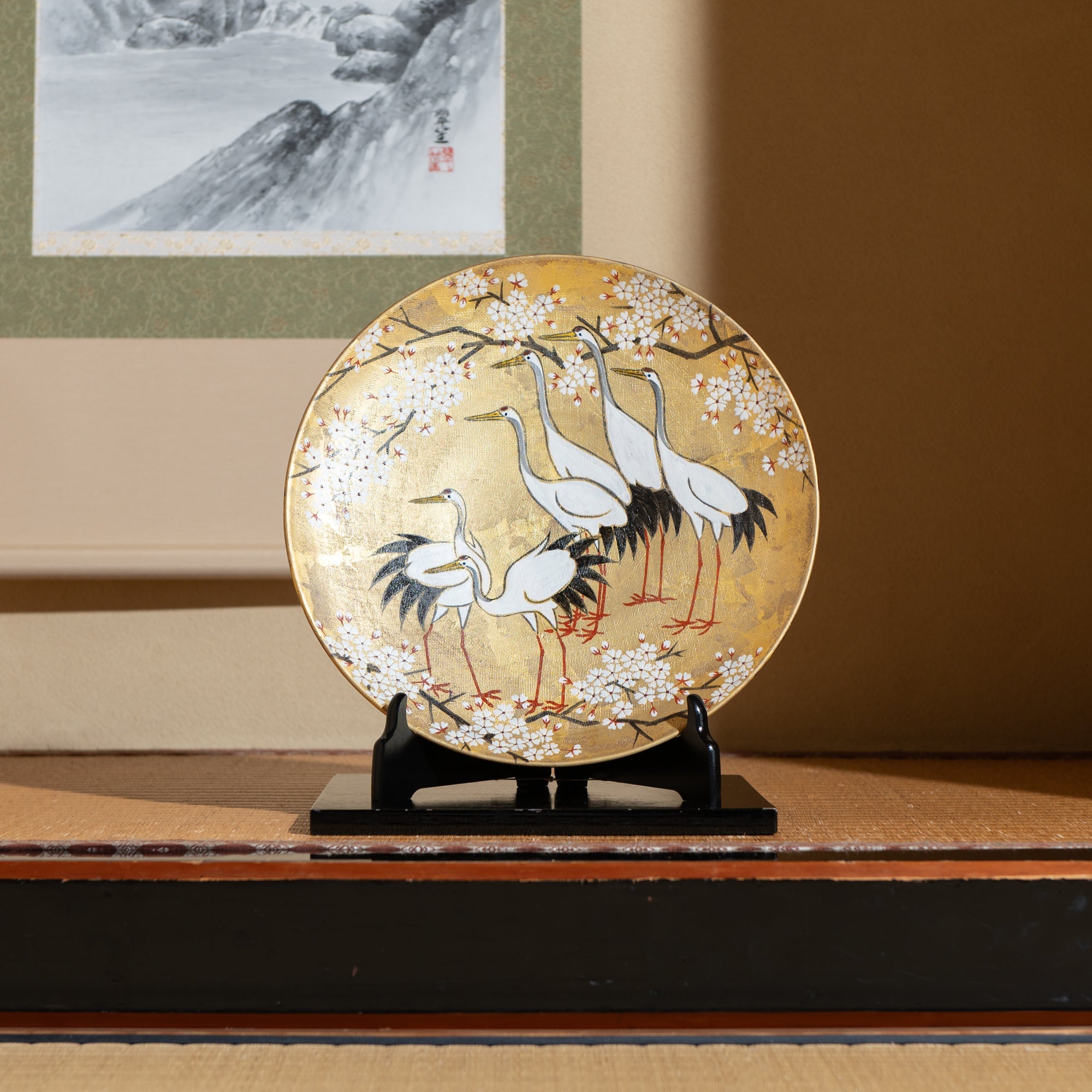 Kitamura Takashi Crane Kutani Nunome Gold Leaf Ornamental Plate 14 in - MUSUBI KILN - Quality Japanese Tableware and Gift