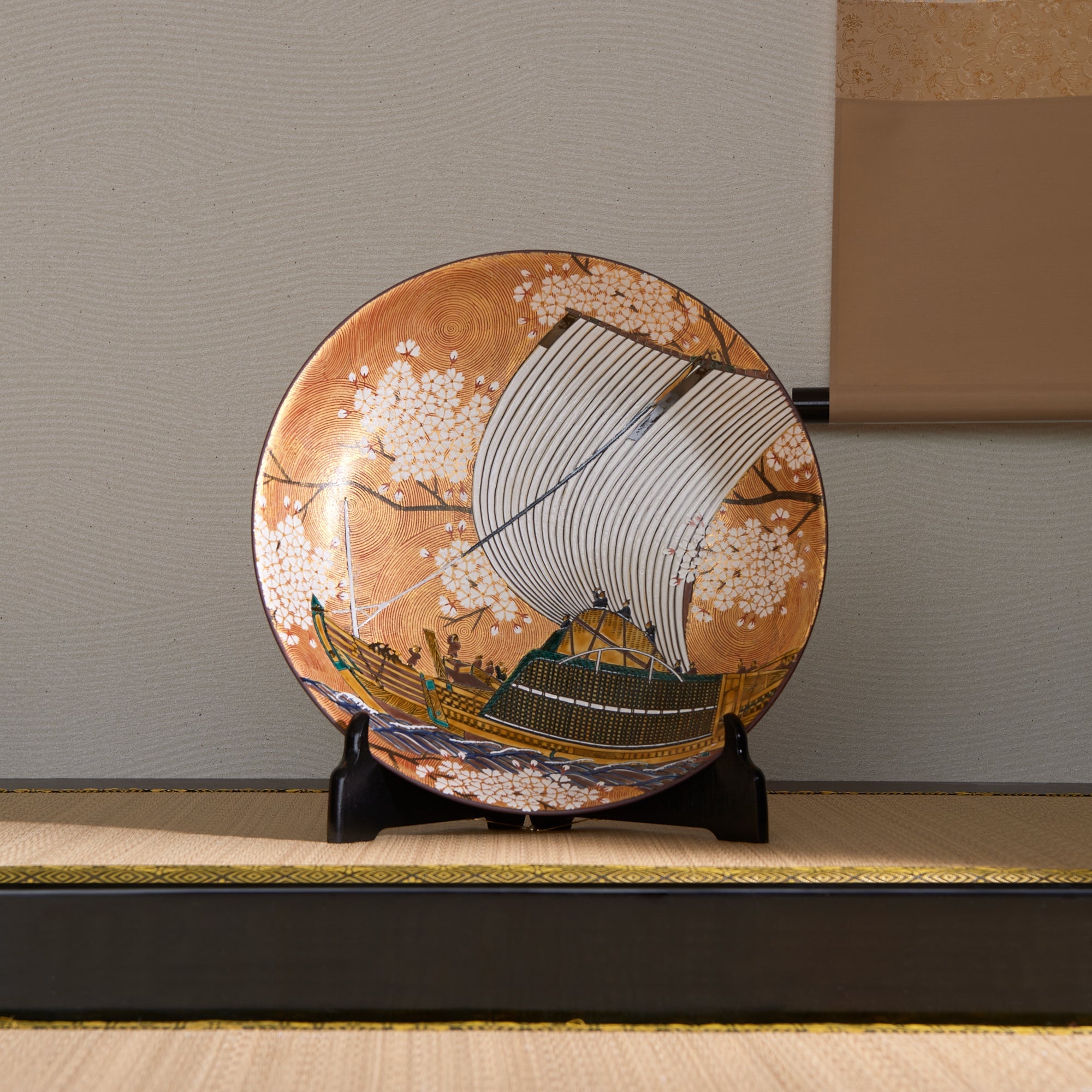 Kitamura Takashi Gold Kitamaebune Ornamental Plate 12.6 in - MUSUBI KILN - Quality Japanese Tableware and Gift
