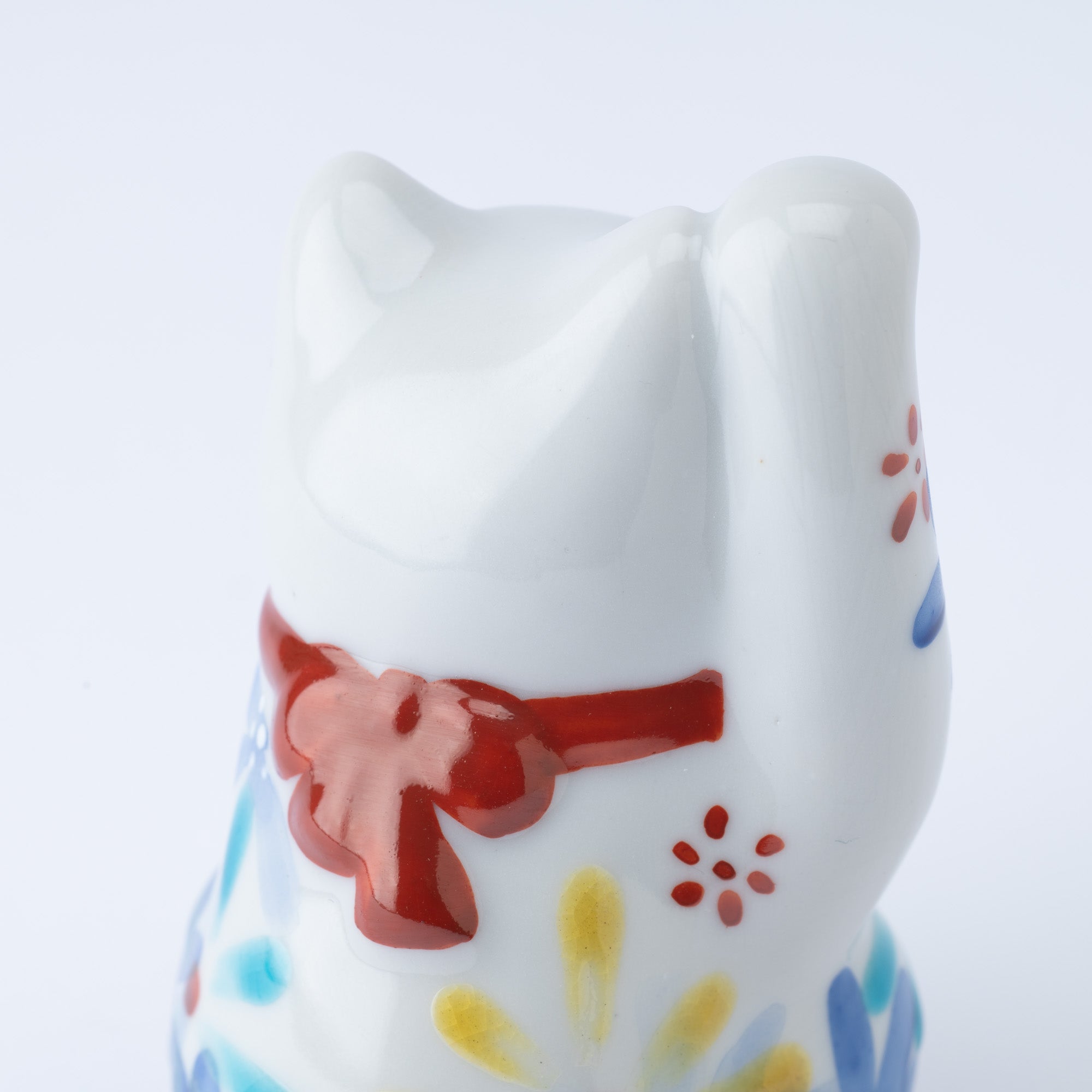 Kokuzou Kiln Flower Party Kutani Lucky Cat - Blue - MUSUBI KILN - Quality Japanese Tableware and Gift