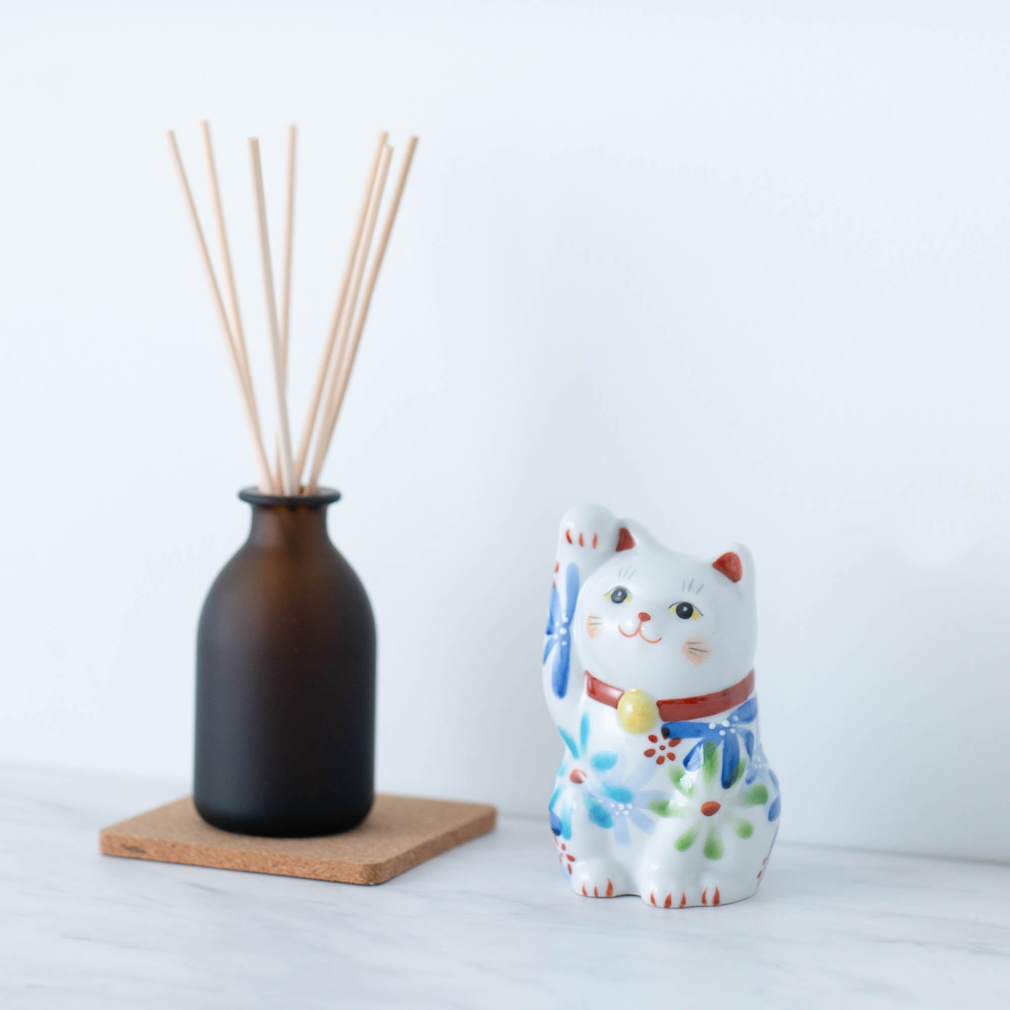 Kokuzou Kiln Flower Party Kutani Lucky Cat - Blue - MUSUBI KILN - Quality Japanese Tableware and Gift