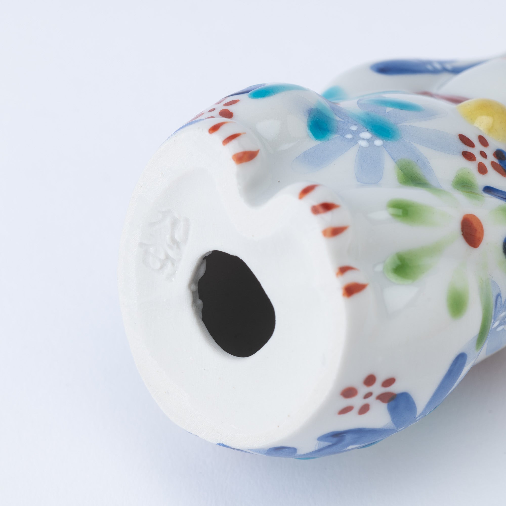 Kokuzou Kiln Flower Party Kutani Lucky Cat - Blue - MUSUBI KILN - Quality Japanese Tableware and Gift