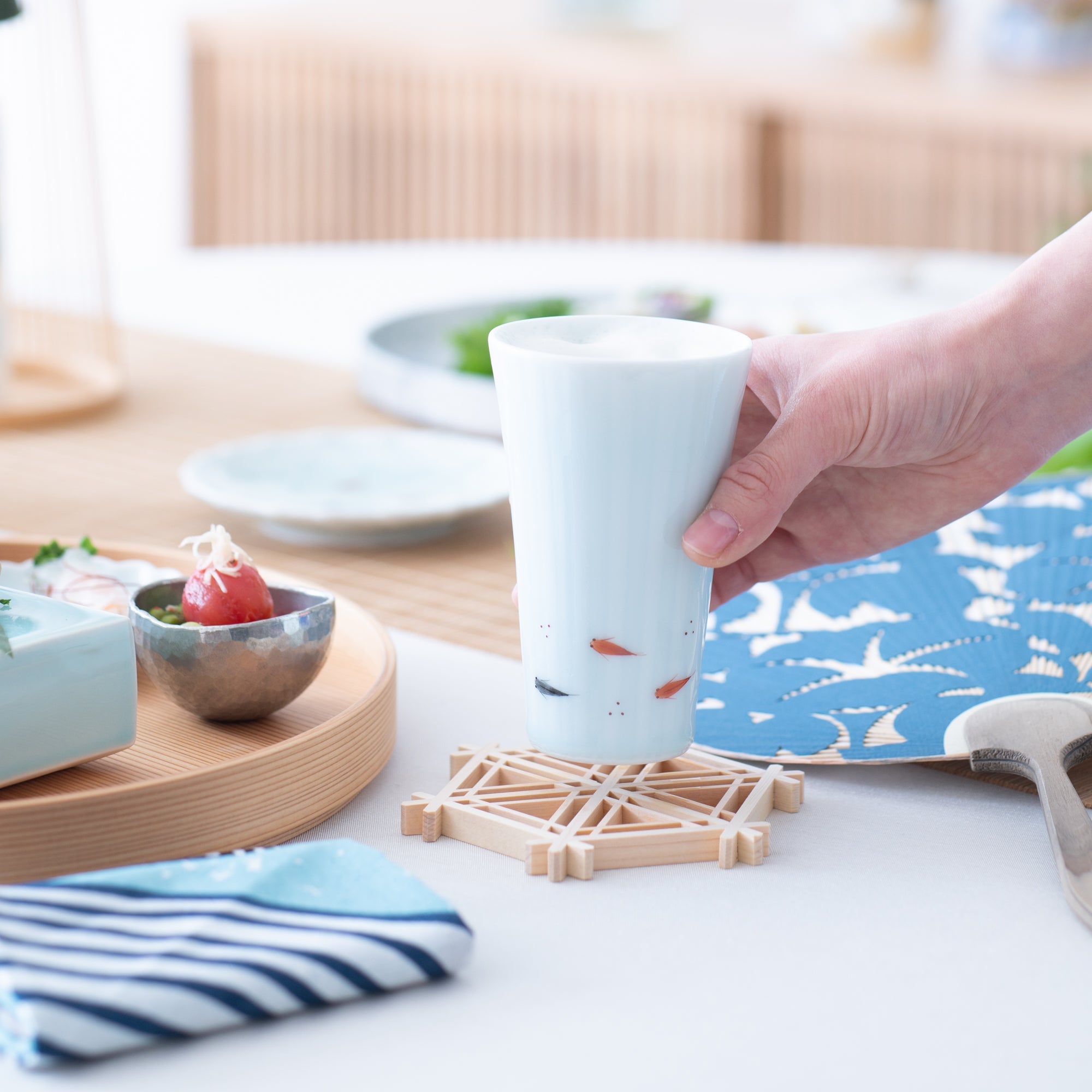 Kosen Kiln Medaka Rice Fish Imari Nabeshima Ware Tumbler - MUSUBI KILN - Quality Japanese Tableware and Gift