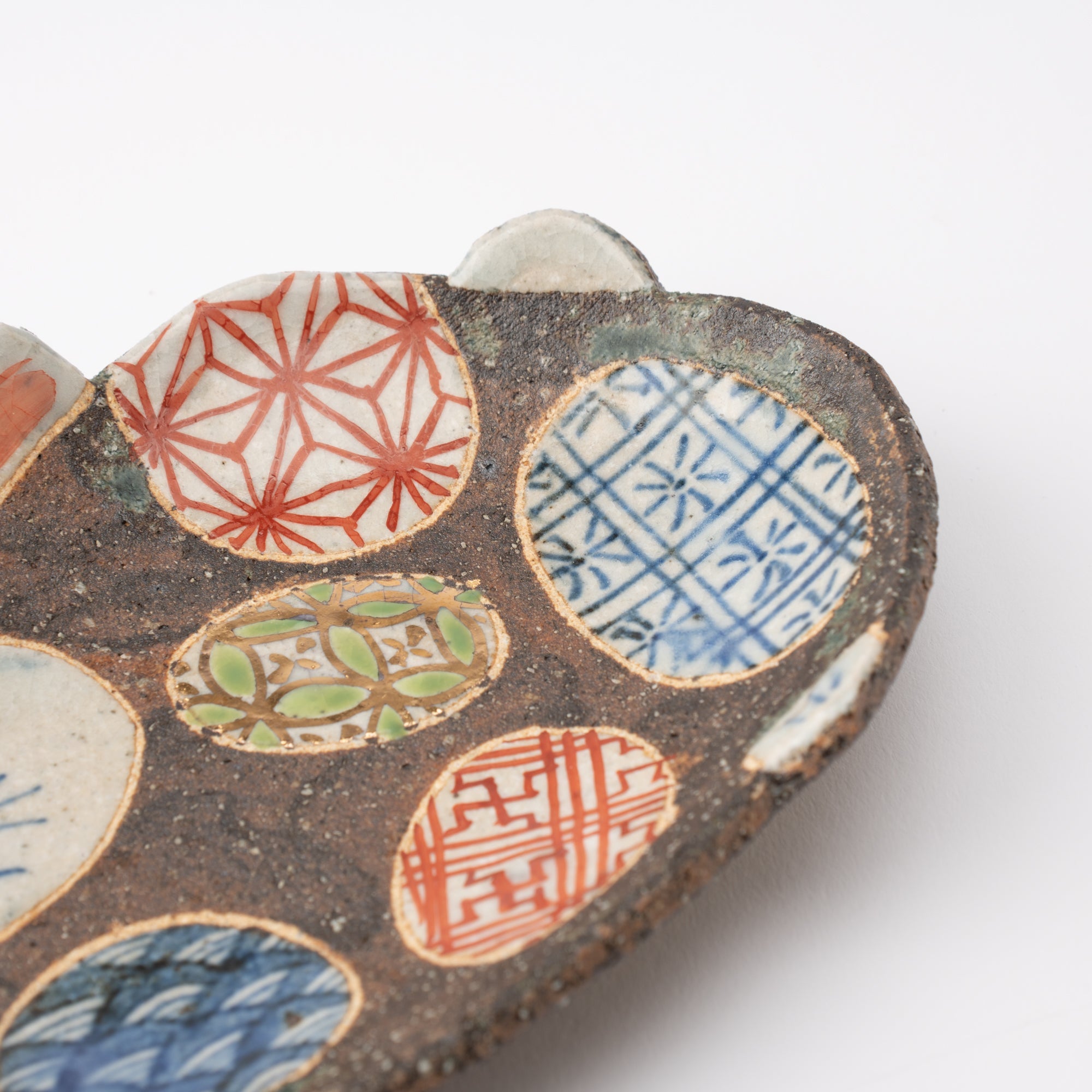 Kousai Kiln Playful Rabbit Hasami Plate - MUSUBI KILN - Quality Japanese Tableware and Gift