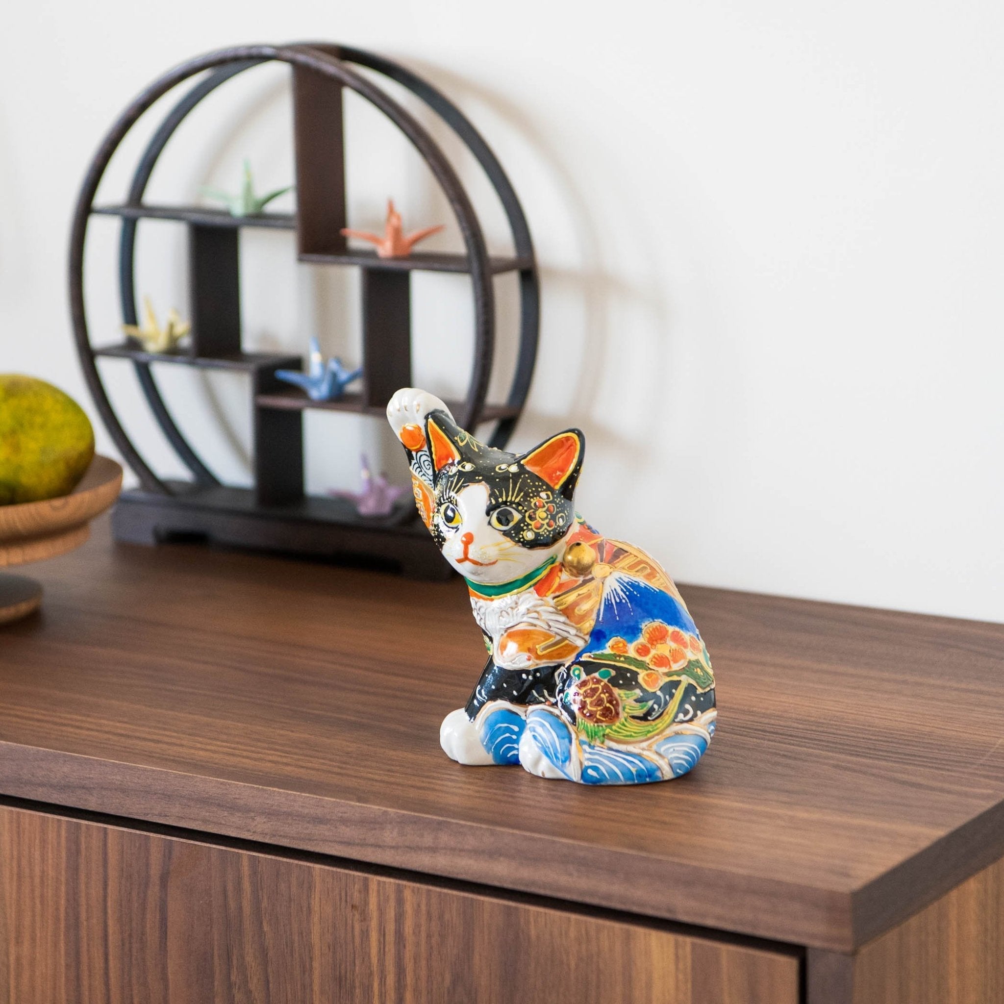 Kutani Lucky Cat - Maneki Neko C - MUSUBI KILN - Quality Japanese Tableware and Gift
