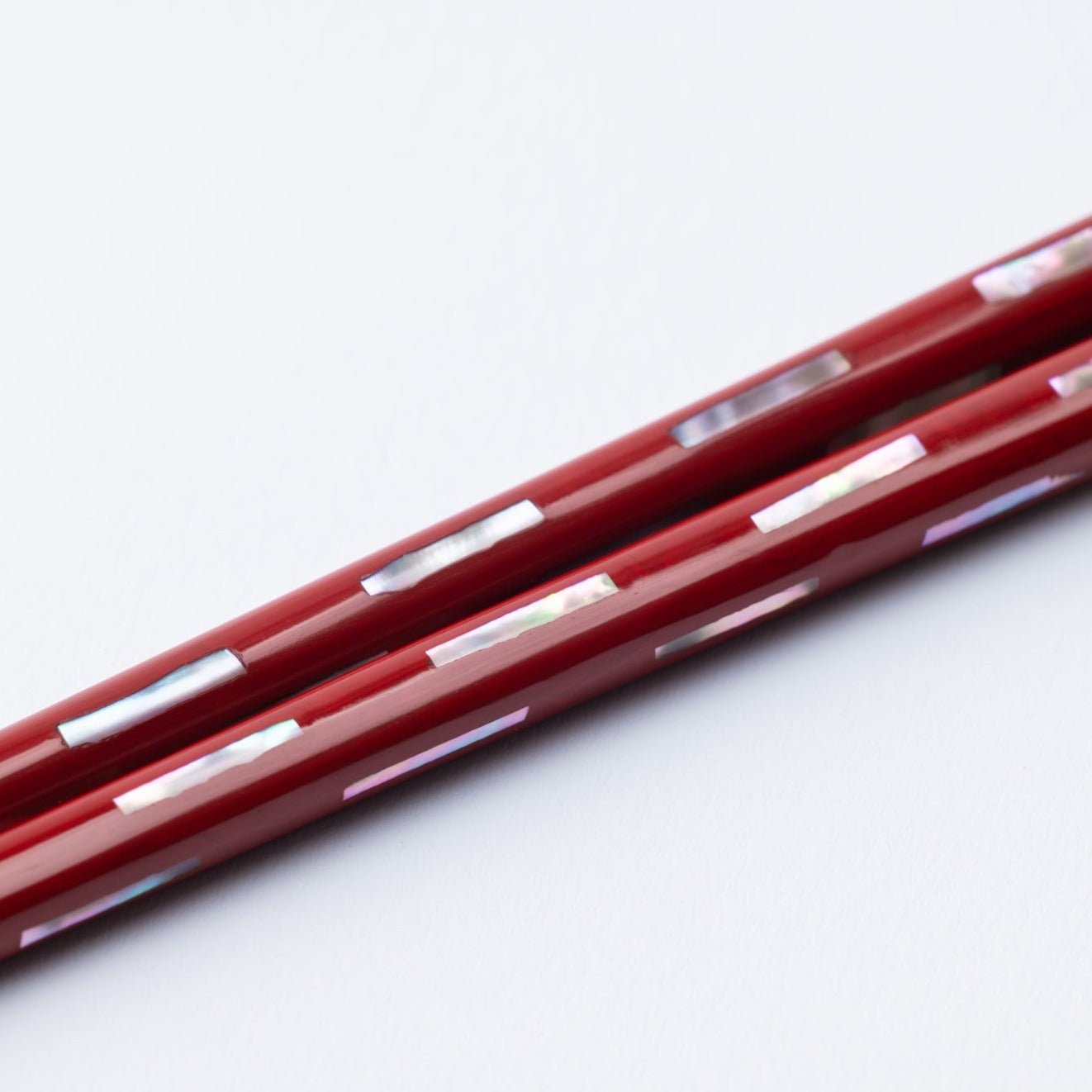 Matsukan Kai - Kiriko Wakasa Lacquerware Set of Two Pairs of Chopsticks 23.5 cm (9.3 in) / 21.5 cm (8.5 in) - MUSUBI KILN - Quality Japanese Tableware and Gift