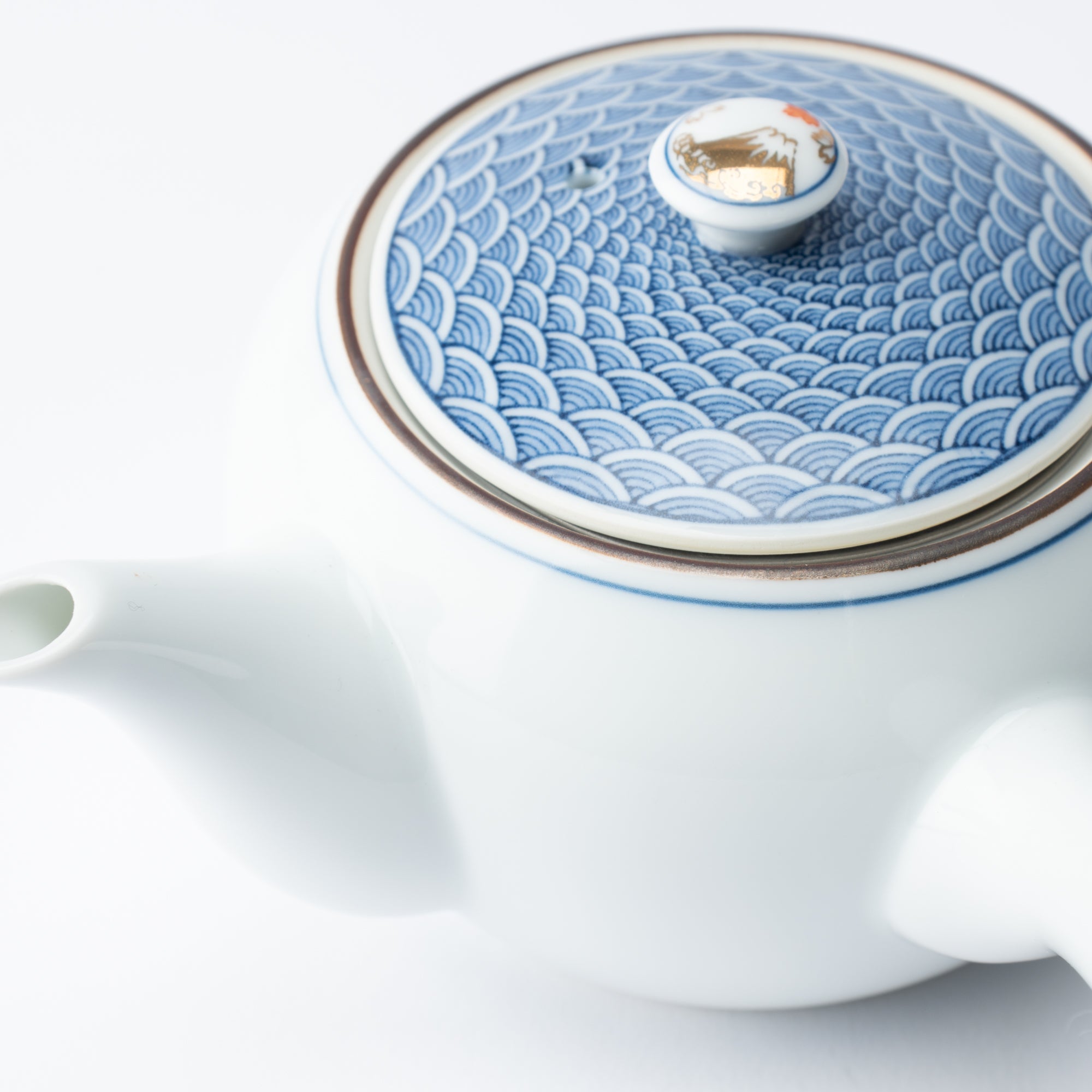 Midou Kiln Seigaiha Blue Wave Hasami Japanese Teapot 370ml (12.5oz) - MUSUBI KILN - Quality Japanese Tableware and Gift