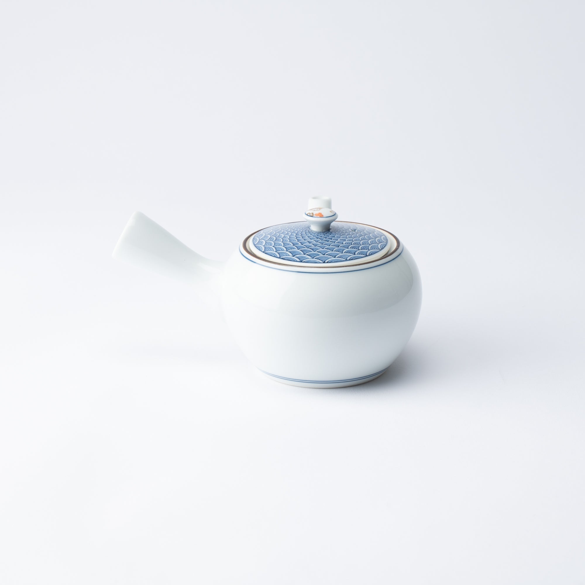 Midou Kiln Seigaiha Blue Wave Hasami Japanese Teapot 370ml (12.5oz) - MUSUBI KILN - Quality Japanese Tableware and Gift